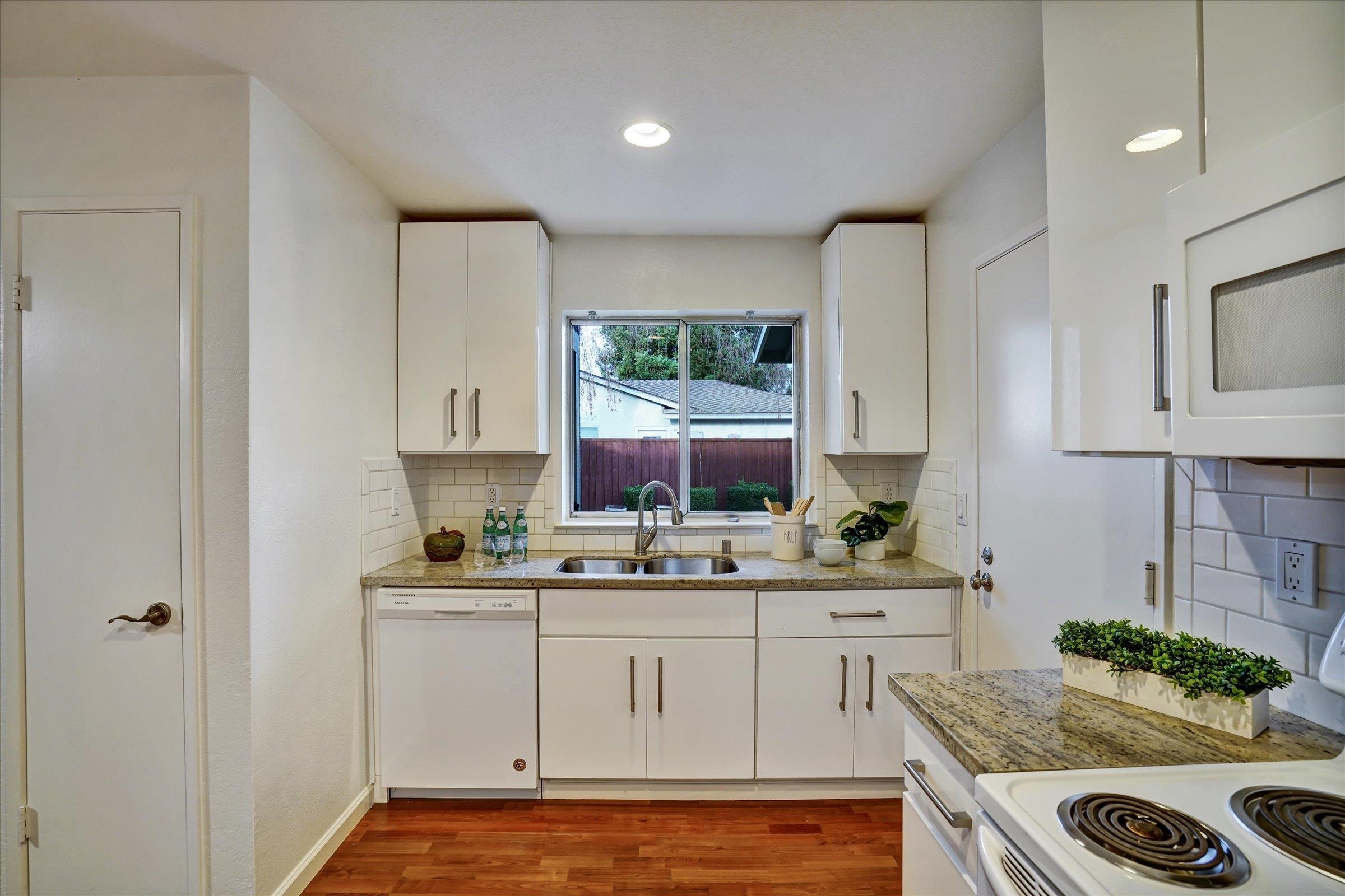 Detail Gallery Image 38 of 57 For 5221 Lenore Ave, Livermore,  CA 94550 - 3 Beds | 2 Baths