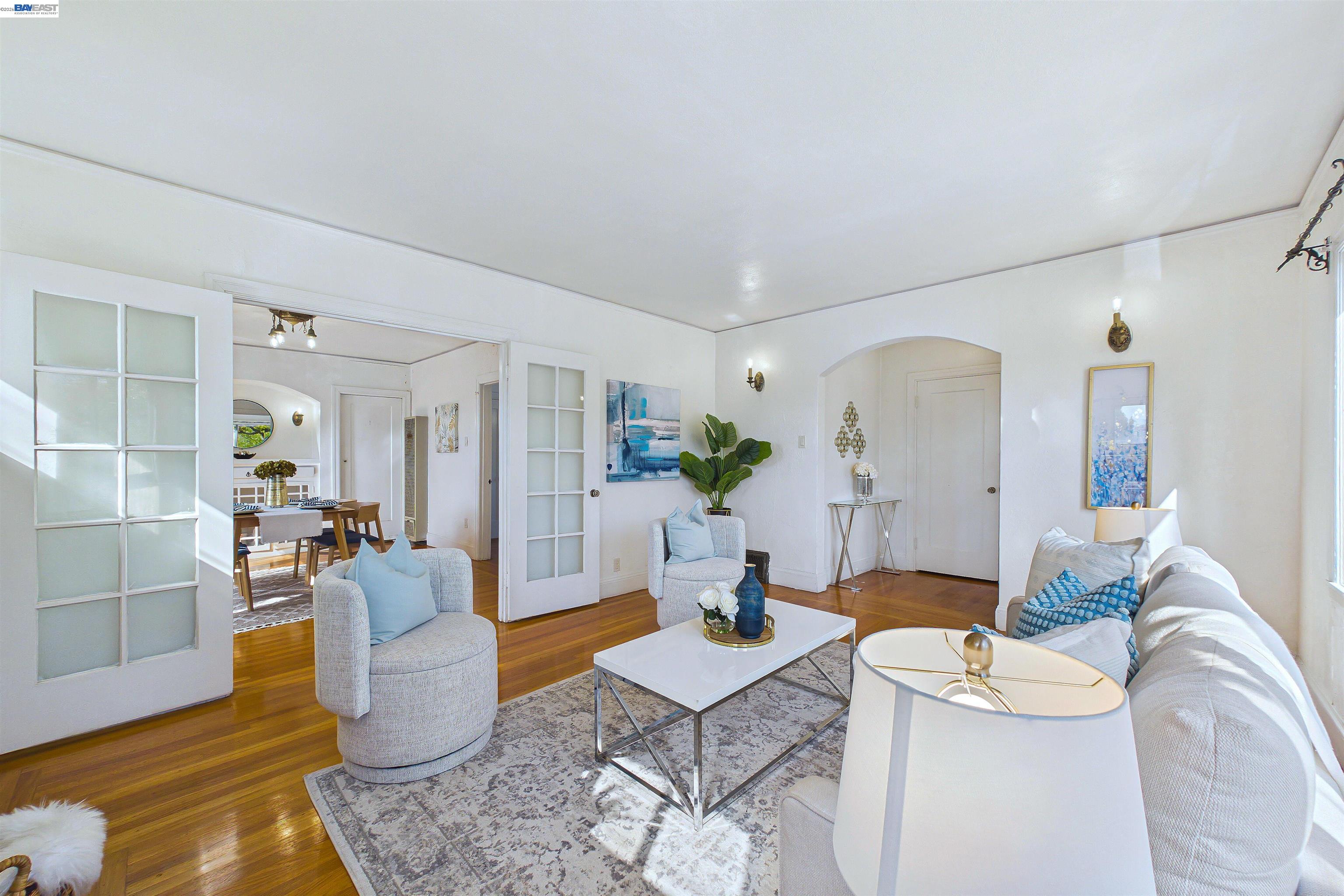 Detail Gallery Image 16 of 60 For 1066 Peralta Ave, Albany,  CA 94706 - 2 Beds | 2 Baths