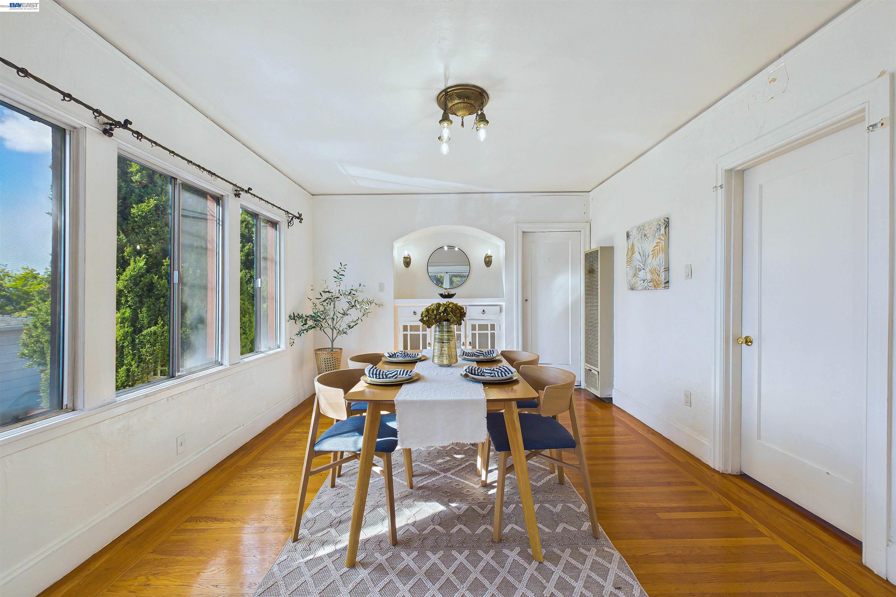 Detail Gallery Image 21 of 60 For 1066 Peralta Ave, Albany,  CA 94706 - 2 Beds | 2 Baths