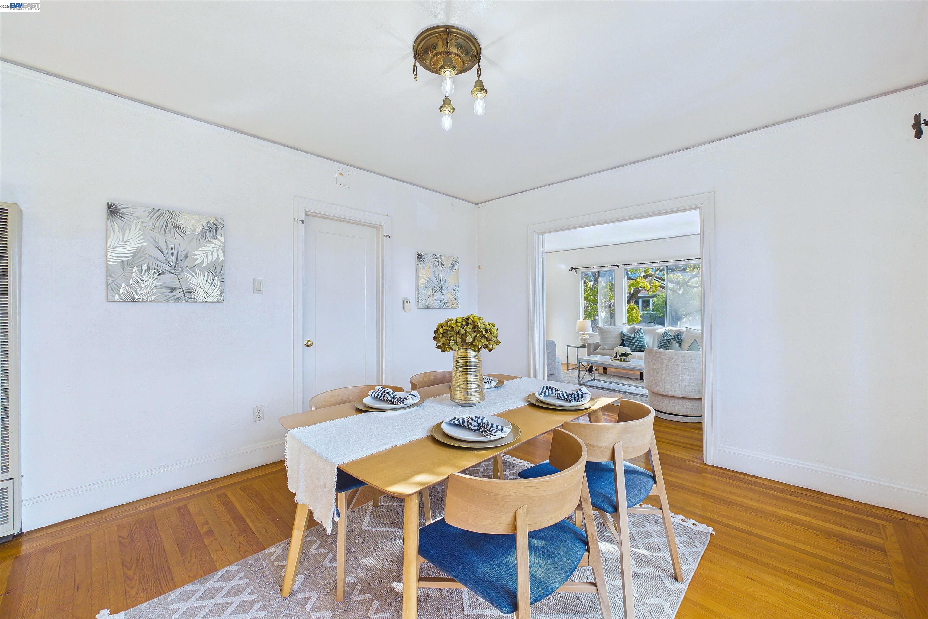 Detail Gallery Image 22 of 60 For 1066 Peralta Ave, Albany,  CA 94706 - 2 Beds | 2 Baths