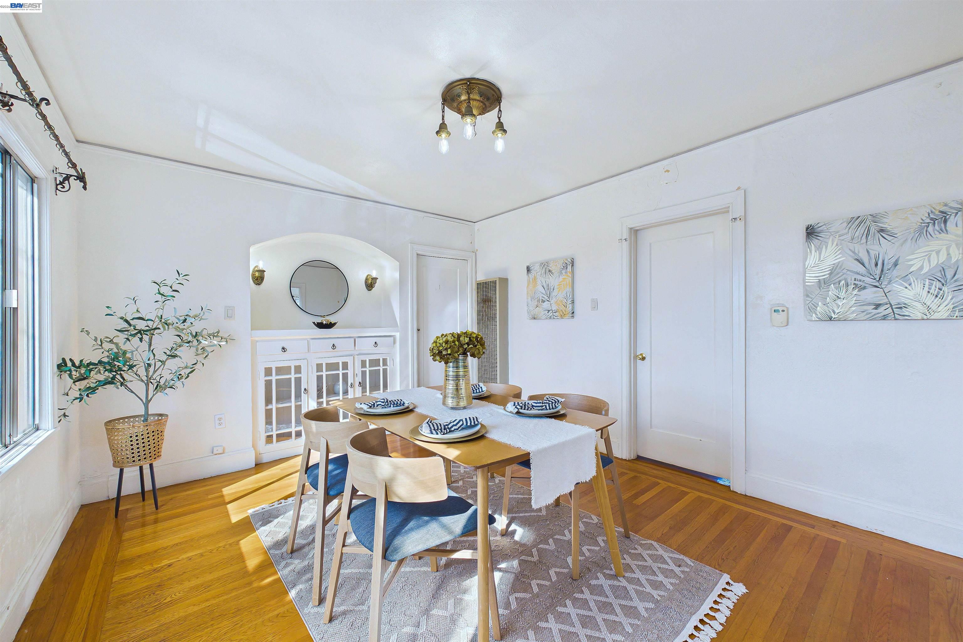 Detail Gallery Image 23 of 60 For 1066 Peralta Ave, Albany,  CA 94706 - 2 Beds | 2 Baths