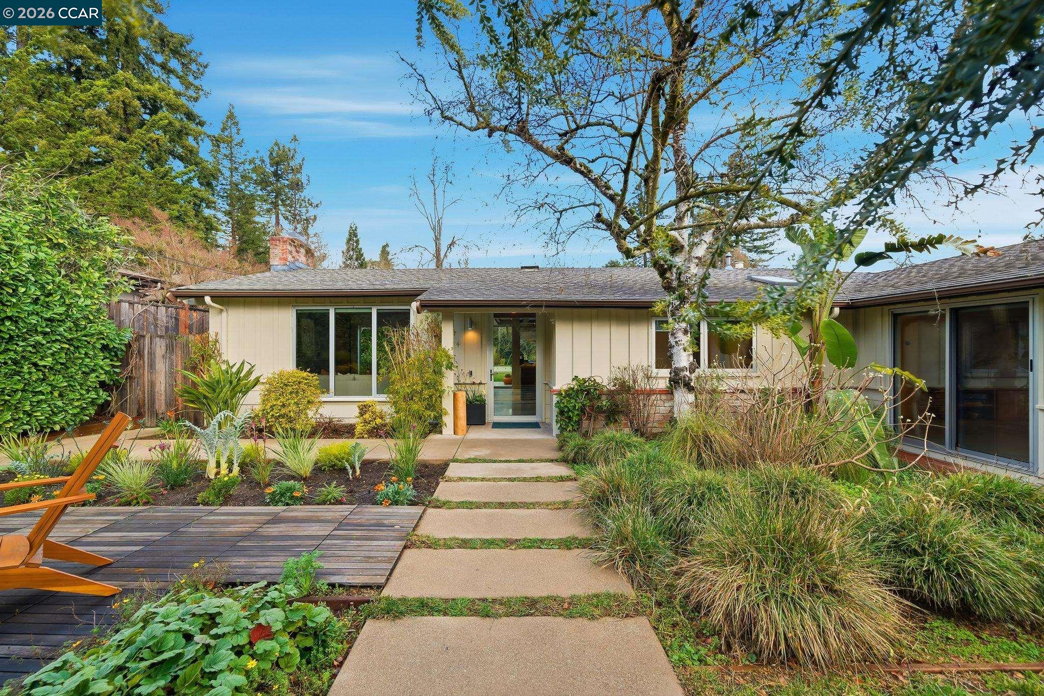 Front Image Thumbnail for CC41124398