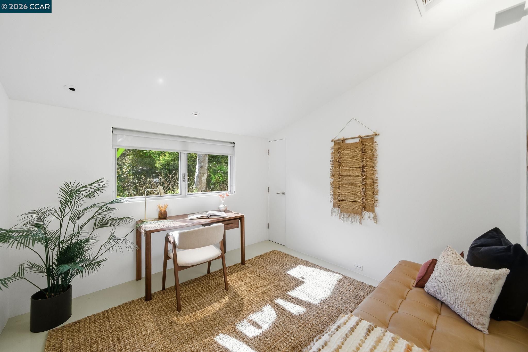 Detail Gallery Image 20 of 55 For 4018 Tilden Ln, Lafayette,  CA 94549 - 4 Beds | 3/1 Baths