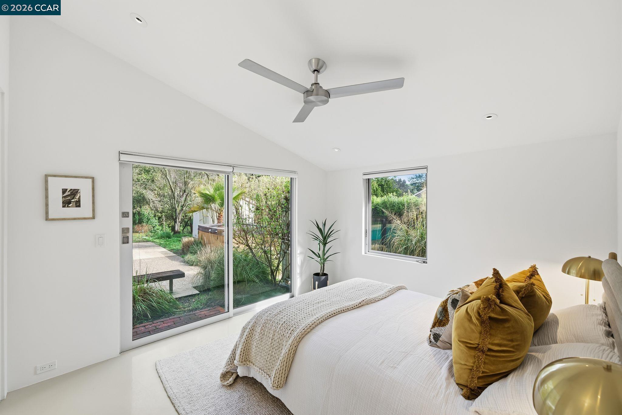 Detail Gallery Image 22 of 55 For 4018 Tilden Ln, Lafayette,  CA 94549 - 4 Beds | 3/1 Baths