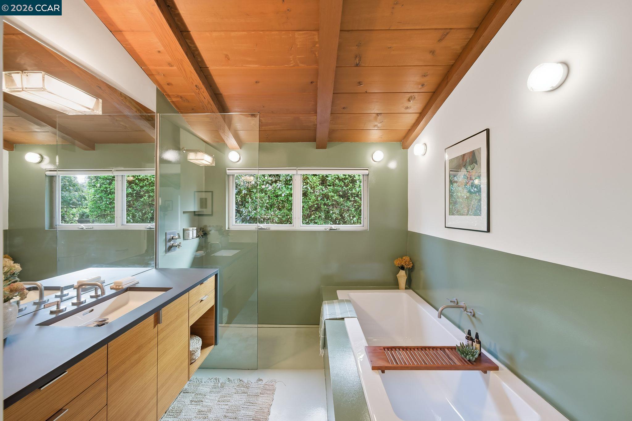 Detail Gallery Image 23 of 55 For 4018 Tilden Ln, Lafayette,  CA 94549 - 4 Beds | 3/1 Baths