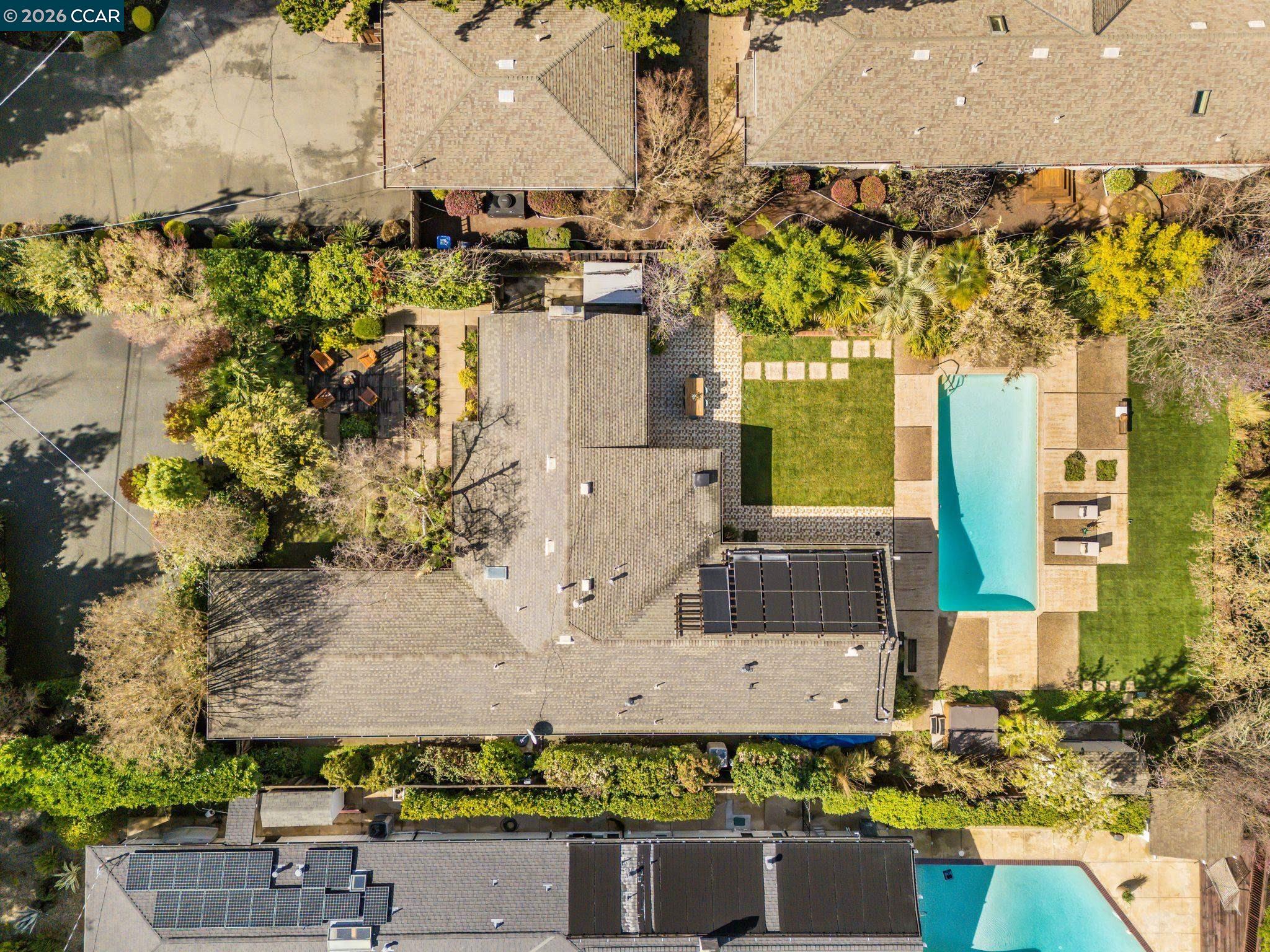 Detail Gallery Image 50 of 55 For 4018 Tilden Ln, Lafayette,  CA 94549 - 4 Beds | 3/1 Baths