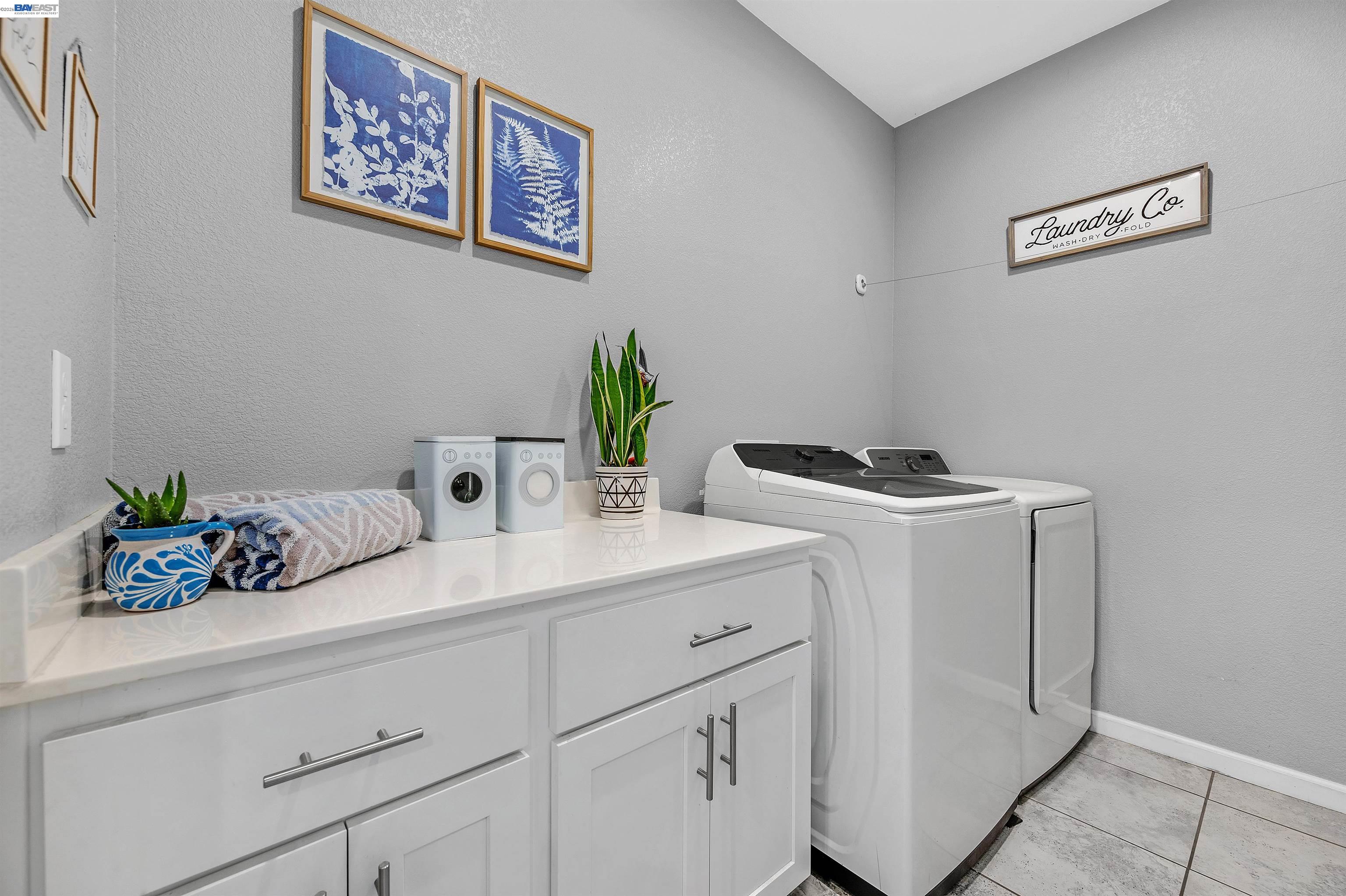 Detail Gallery Image 15 of 40 For 1589 Friendly St, Manteca,  CA 95337 - 4 Beds | 3 Baths