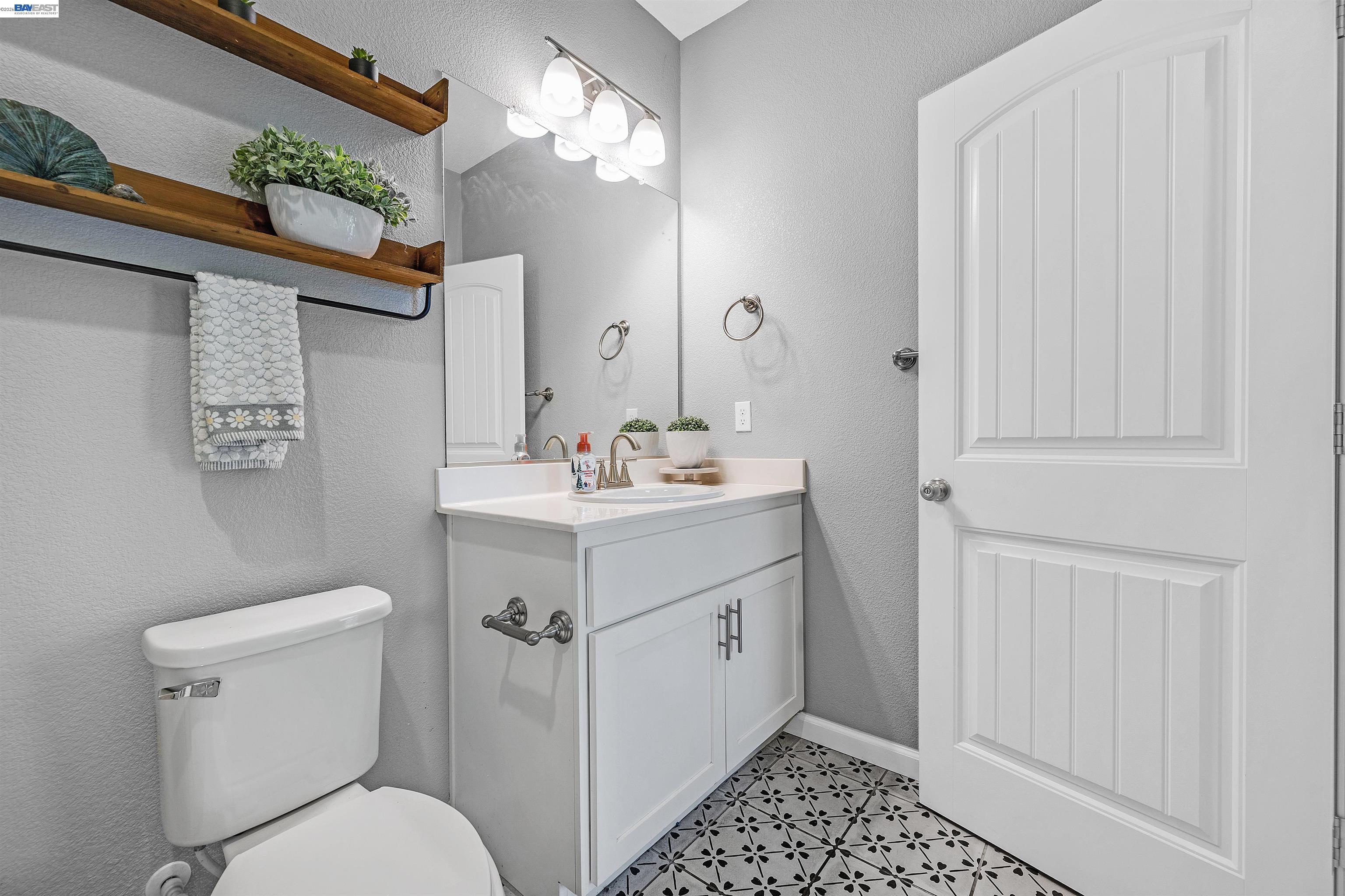 Detail Gallery Image 23 of 48 For 1589 Friendly St, Manteca,  CA 95337 - 4 Beds | 3 Baths