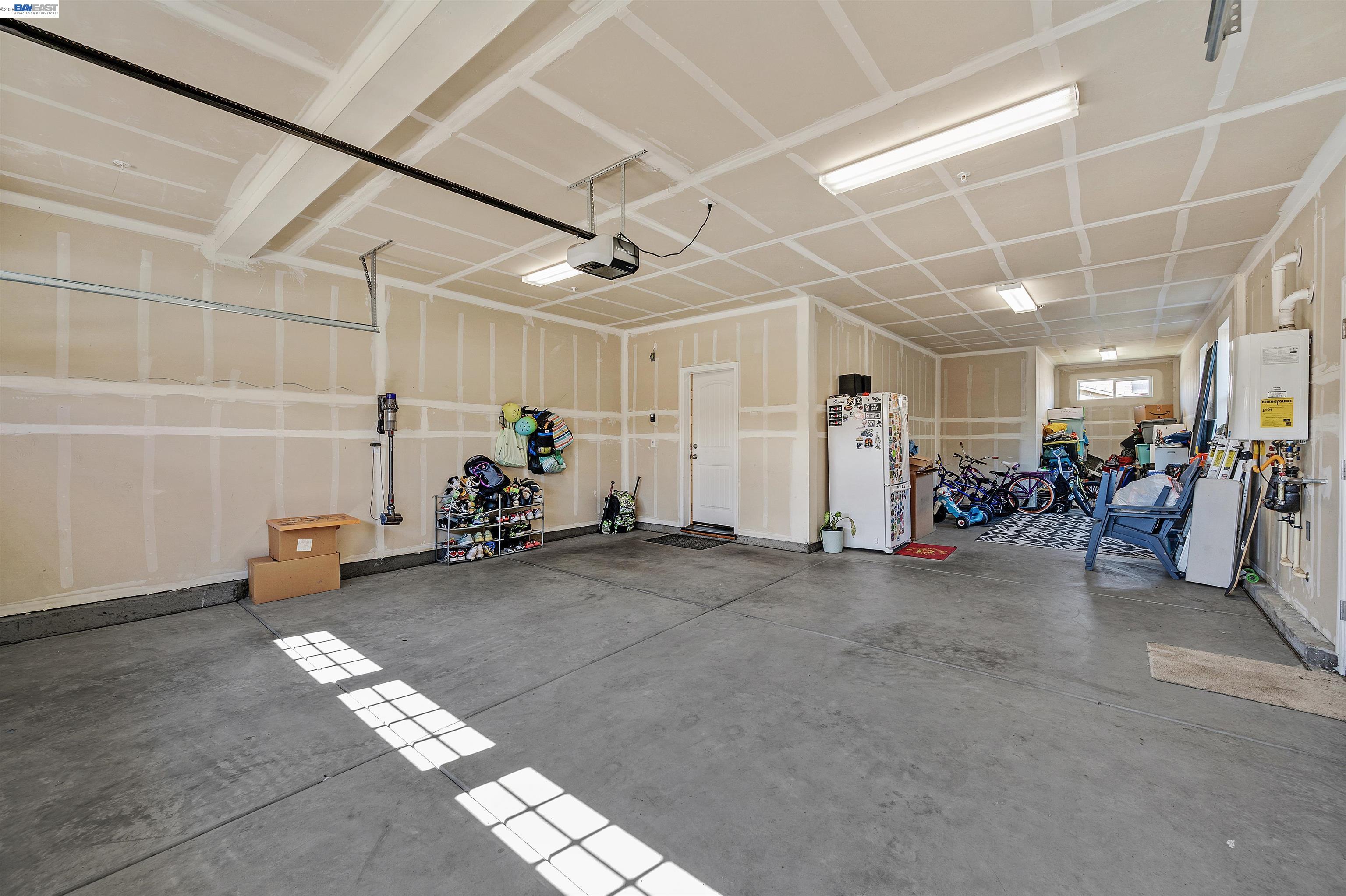 Detail Gallery Image 39 of 48 For 1589 Friendly St, Manteca,  CA 95337 - 4 Beds | 3 Baths