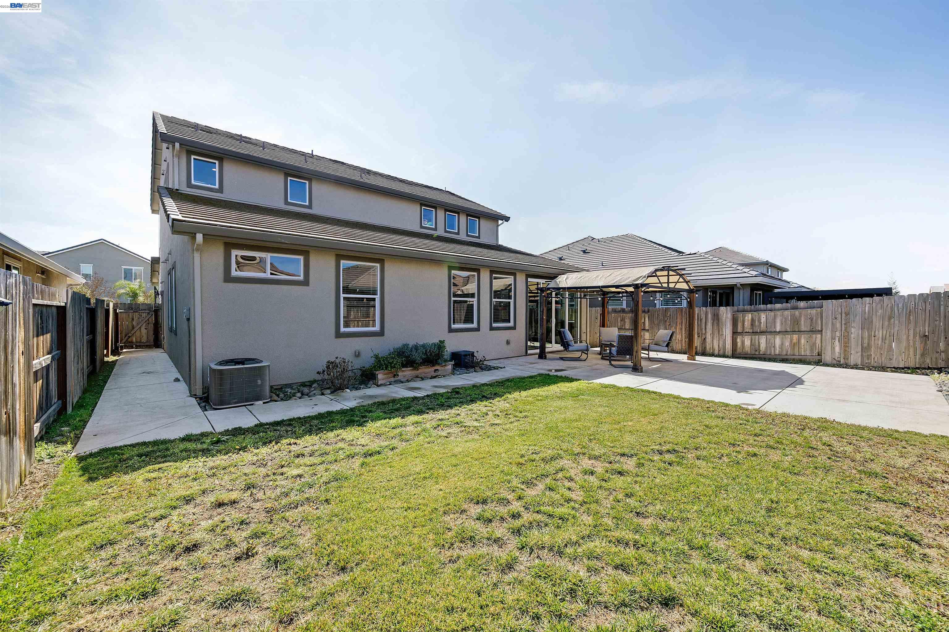 Detail Gallery Image 41 of 48 For 1589 Friendly St, Manteca,  CA 95337 - 4 Beds | 3 Baths