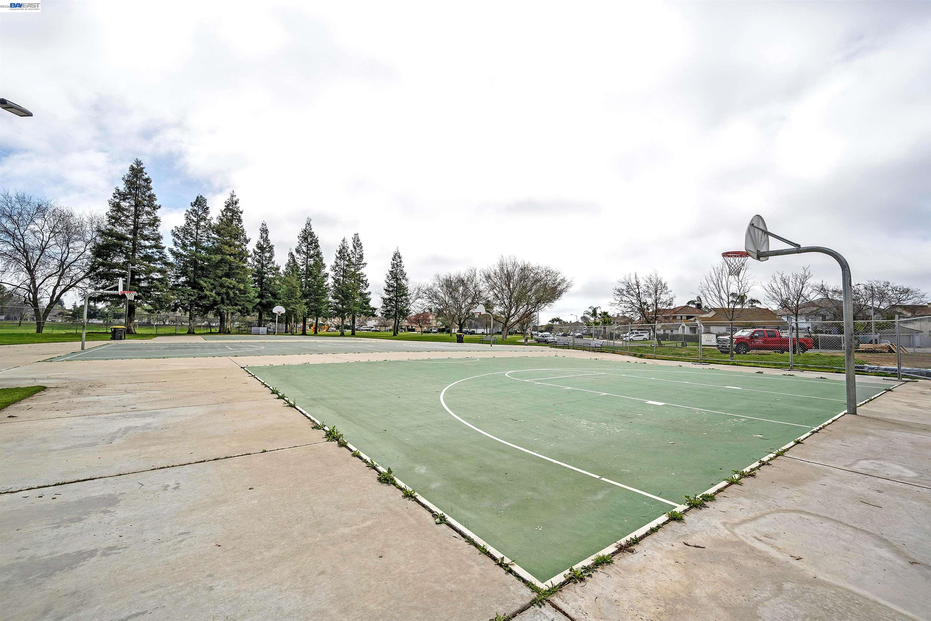 Detail Gallery Image 45 of 48 For 1589 Friendly St, Manteca,  CA 95337 - 4 Beds | 3 Baths