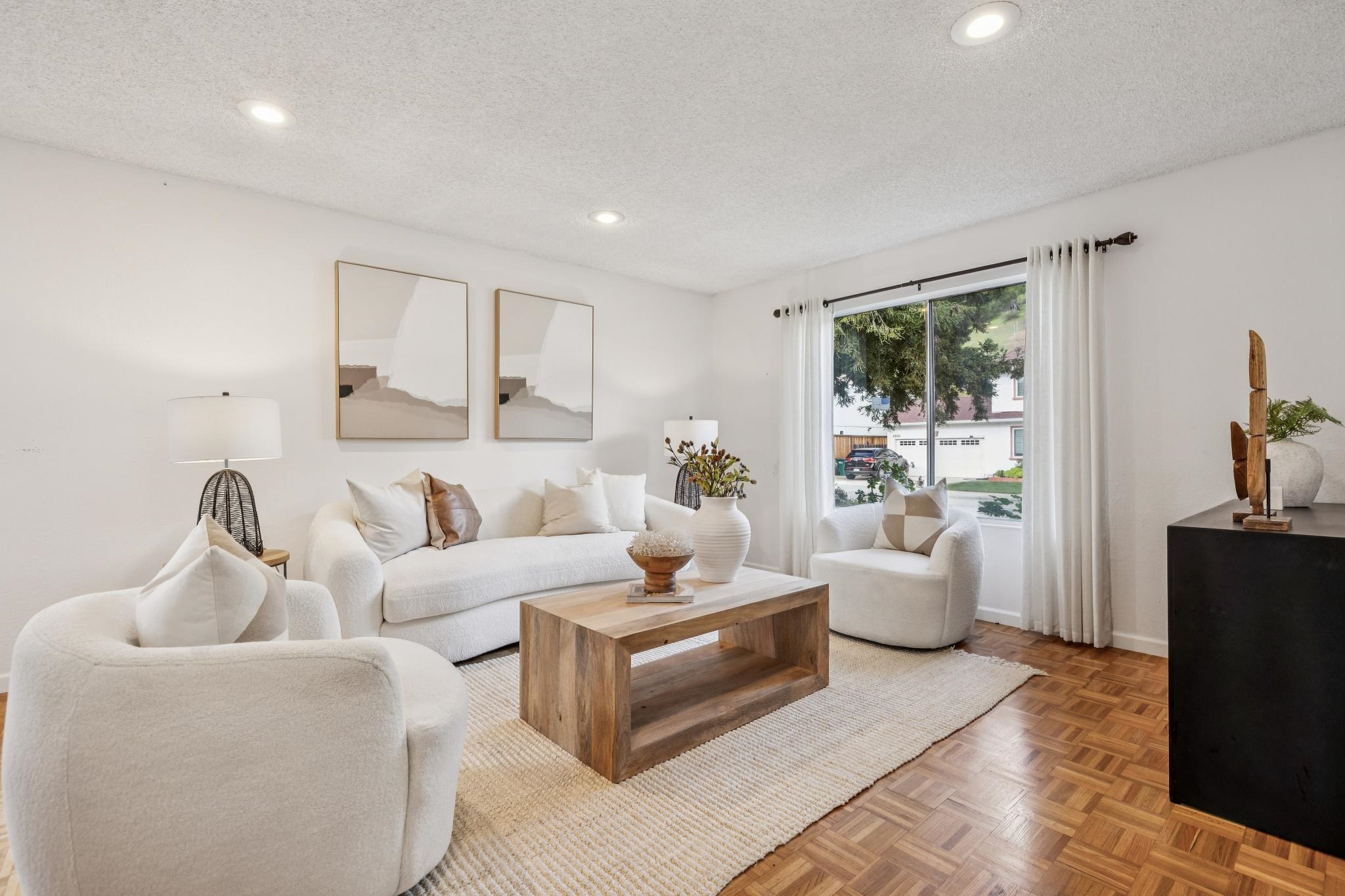 Detail Gallery Image 3 of 60 For 28071 Dobbel Ave, Hayward,  CA 94542 - 3 Beds | 2/1 Baths