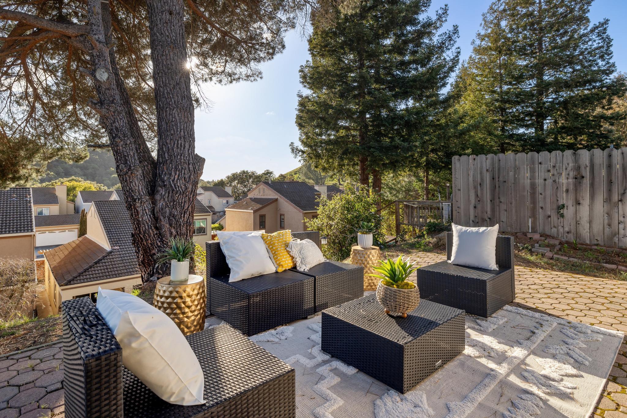 Detail Gallery Image 48 of 60 For 28071 Dobbel Ave, Hayward,  CA 94542 - 3 Beds | 2/1 Baths