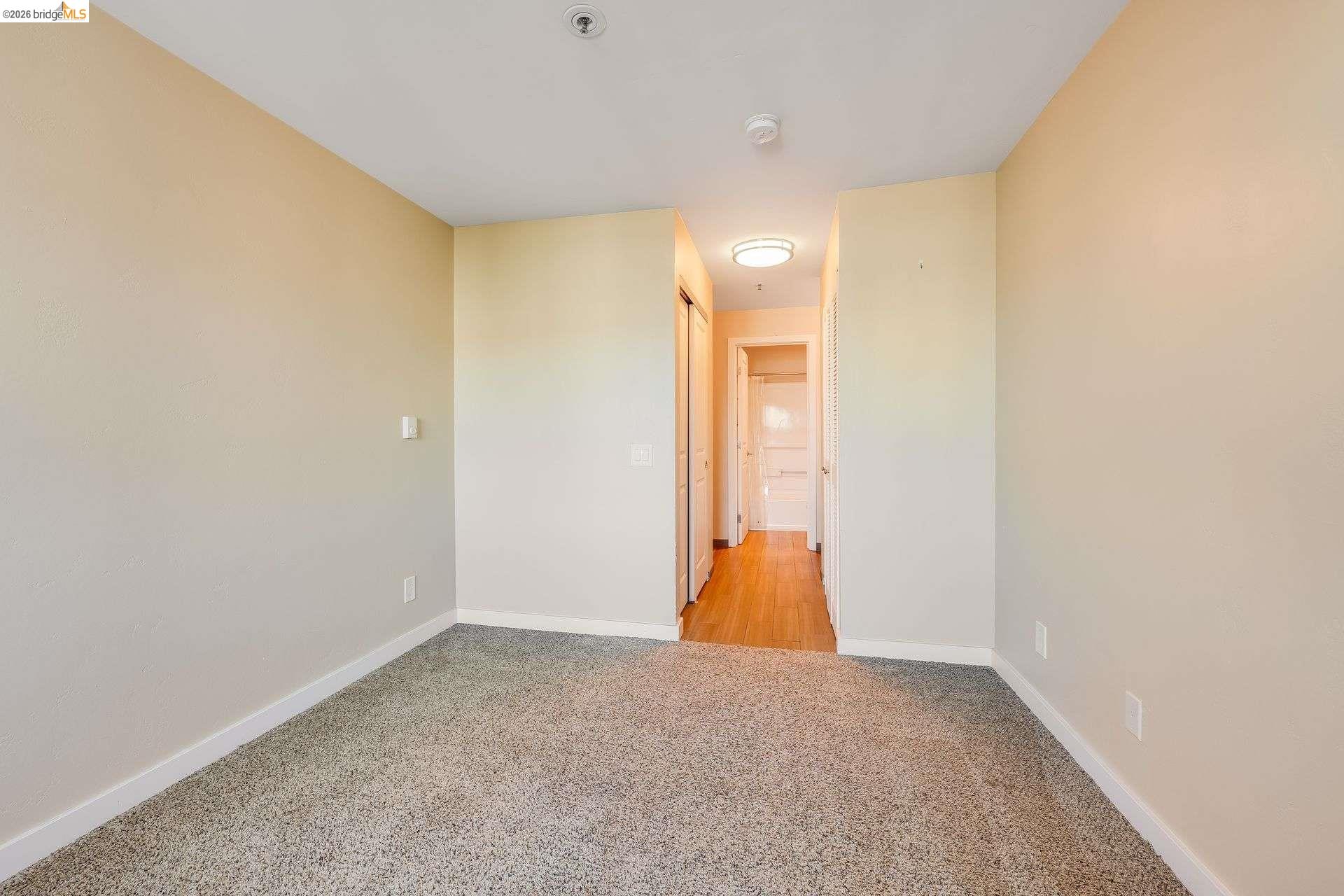 Photo #16: 41124402 Listing: Photo #16