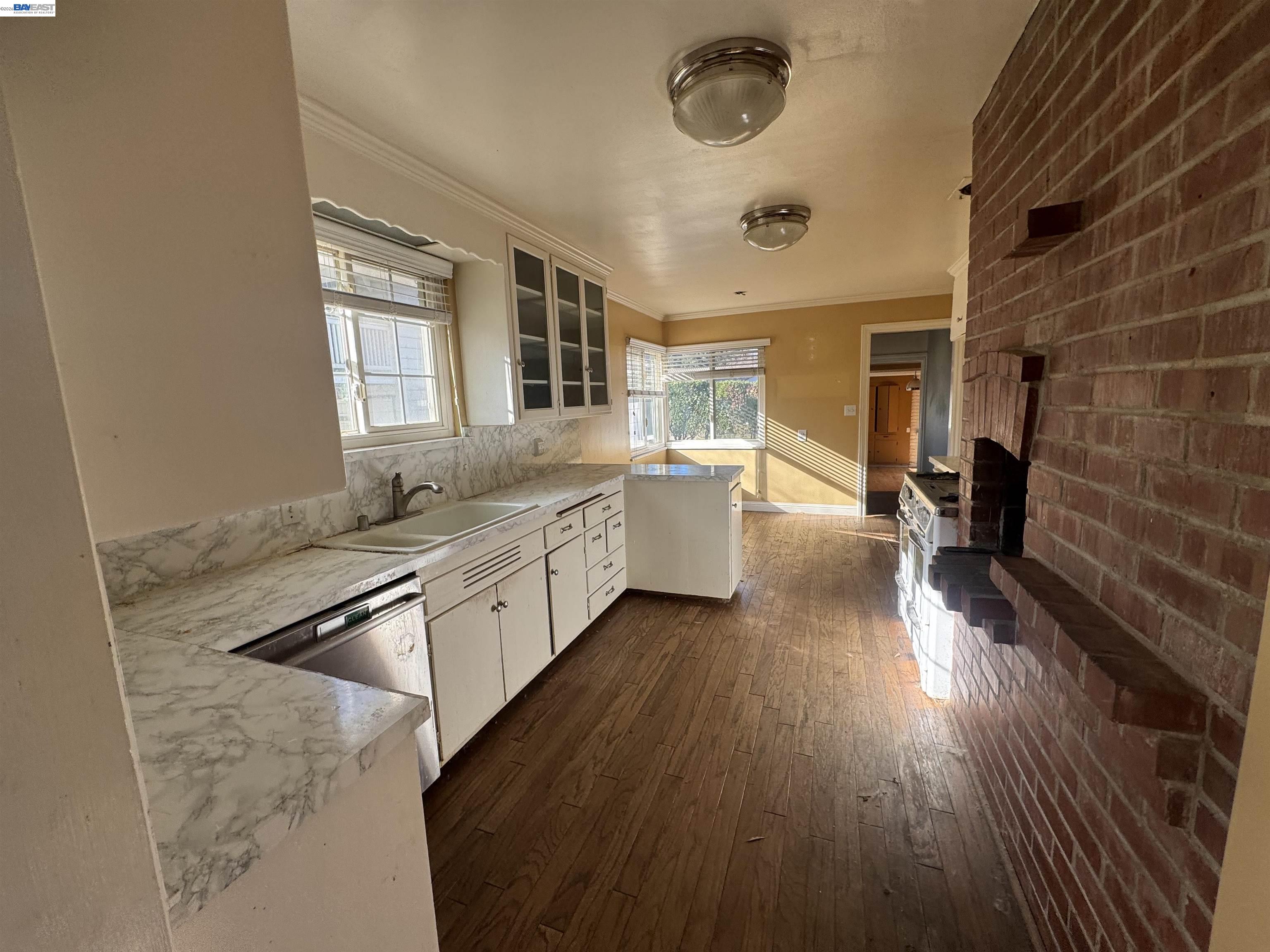 Detail Gallery Image 5 of 11 For 4 La Serena Way, Alamo,  CA 94507 - 4 Beds | 3 Baths