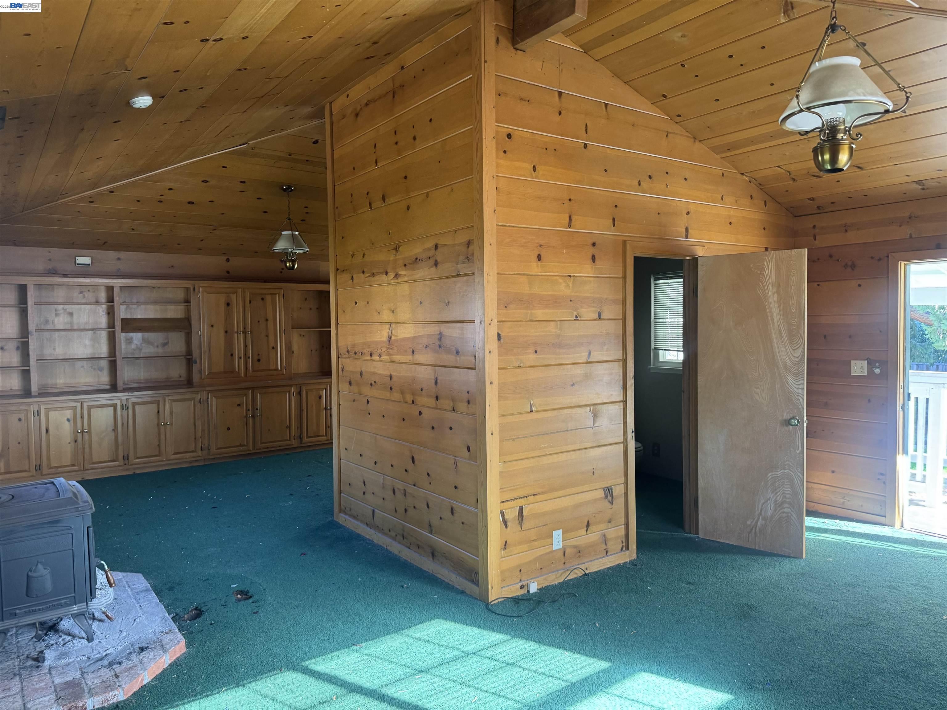 Detail Gallery Image 8 of 11 For 4 La Serena Way, Alamo,  CA 94507 - 4 Beds | 3 Baths