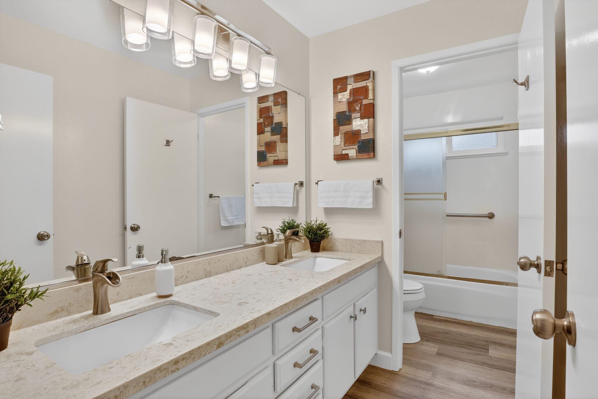 Detail Gallery Image 36 of 50 For 3211 De Anza Pl, San Ramon,  CA 94583 - 5 Beds | 2 Baths