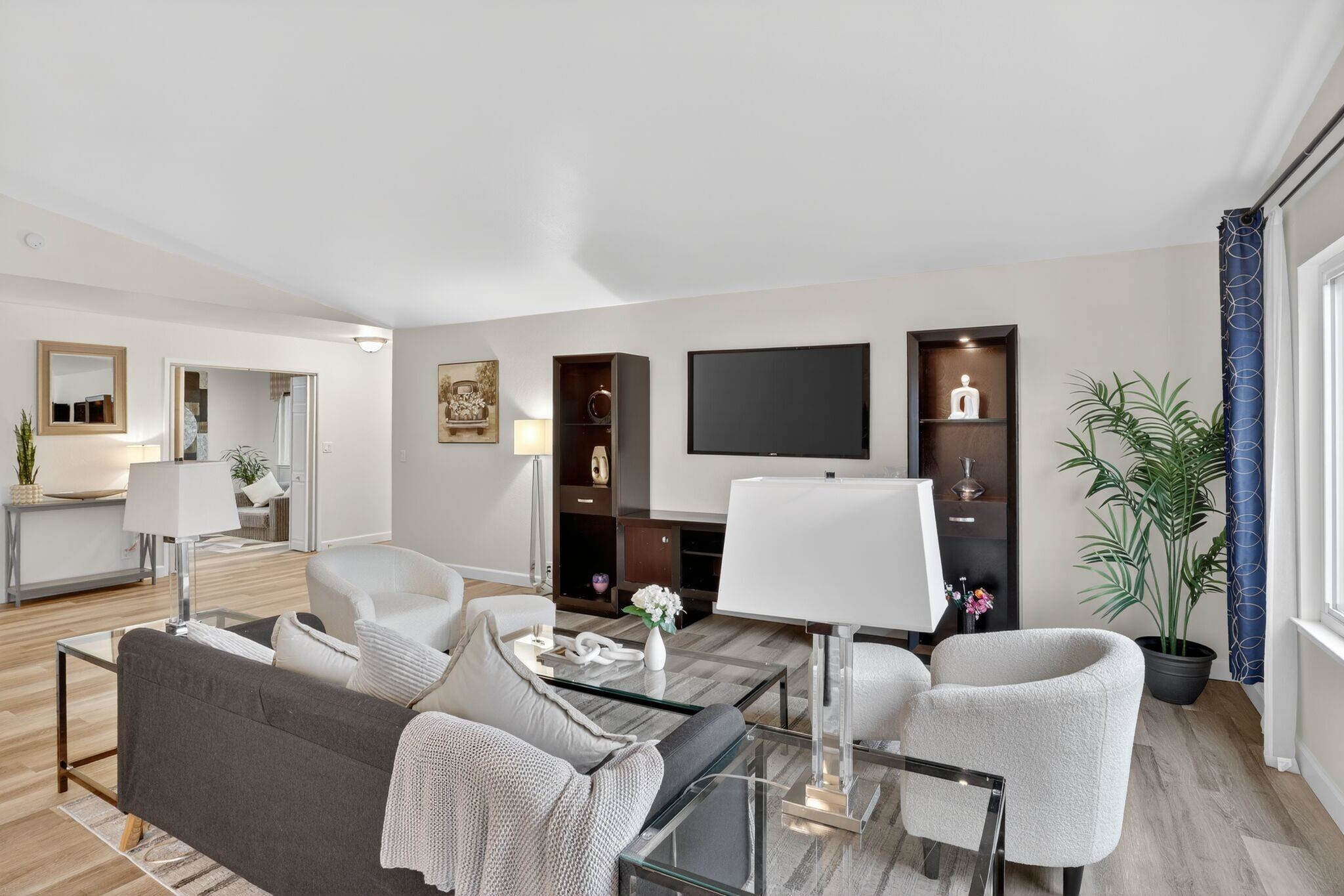 Detail Gallery Image 9 of 50 For 3211 De Anza Pl, San Ramon,  CA 94583 - 5 Beds | 2 Baths