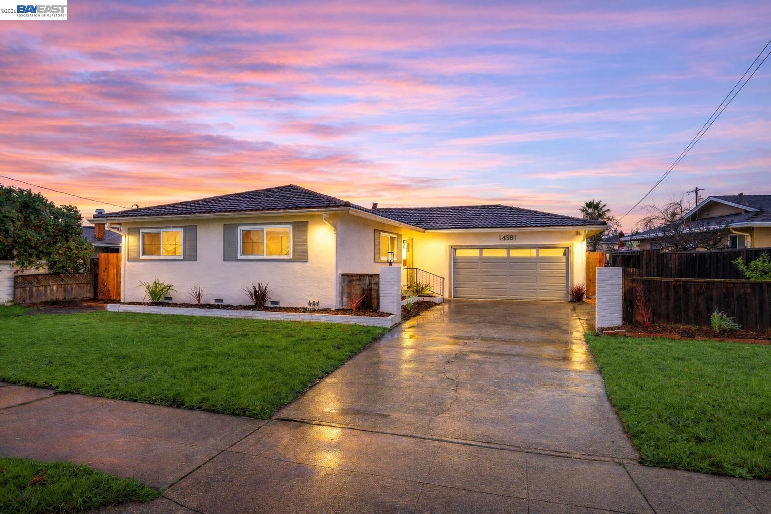 Front Image Thumbnail for BE41124406