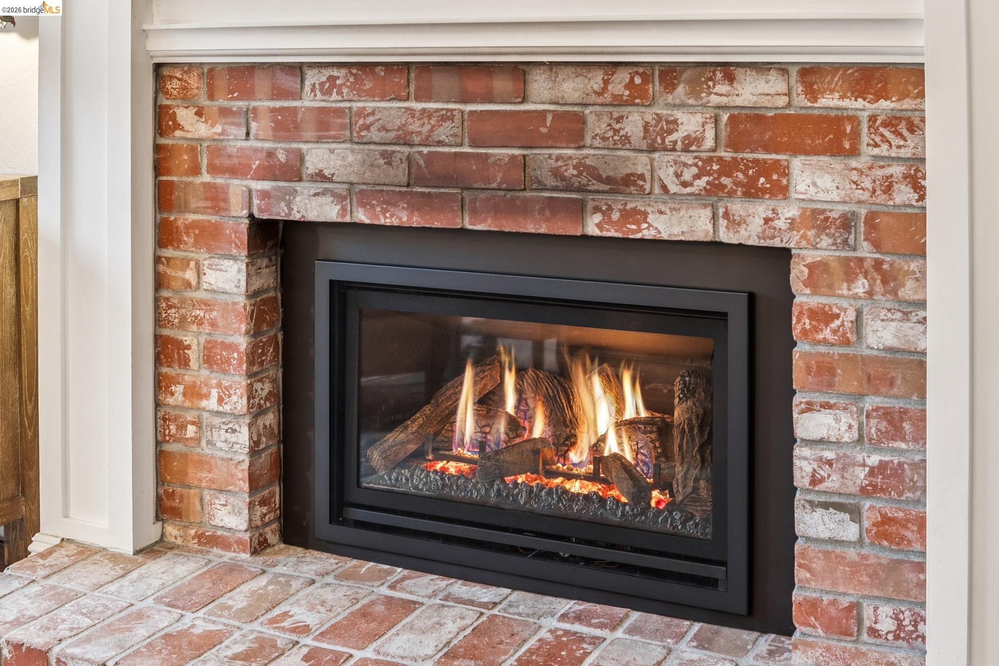 Photo #6: 41124407 Listing: Photo #6