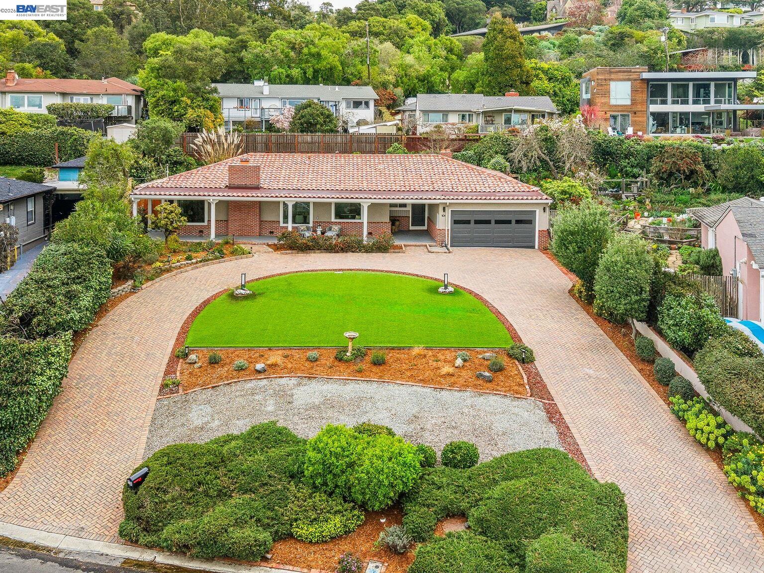 Front Image Thumbnail for BE41124408