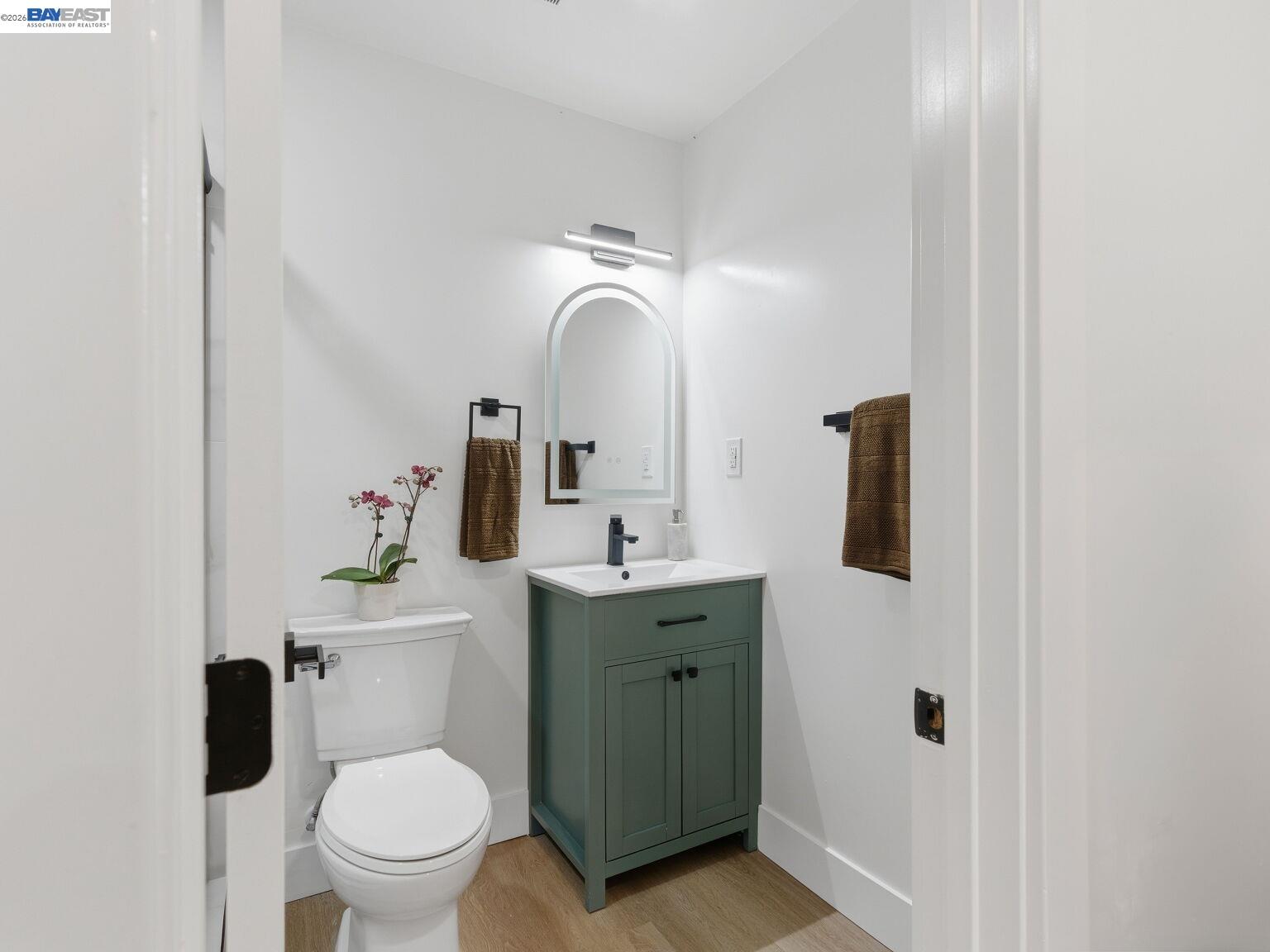 Detail Gallery Image 38 of 60 For 51 Franciscan Way, Kensington,  CA 94707 - 4 Beds | 3 Baths