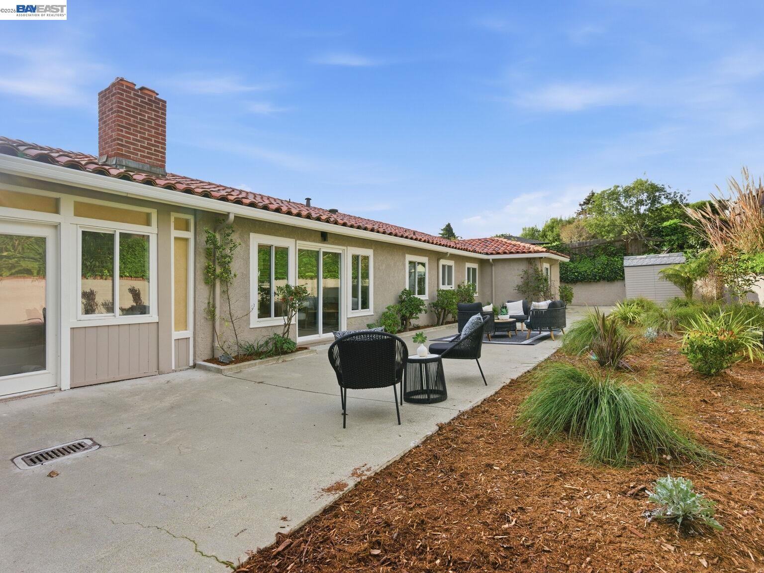 Detail Gallery Image 41 of 60 For 51 Franciscan Way, Kensington,  CA 94707 - 4 Beds | 3 Baths