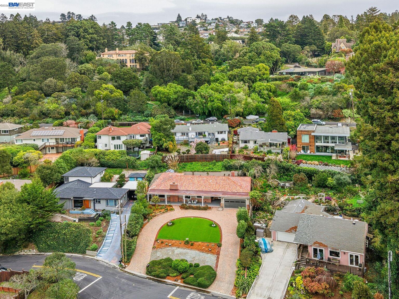 Detail Gallery Image 52 of 60 For 51 Franciscan Way, Kensington,  CA 94707 - 4 Beds | 3 Baths