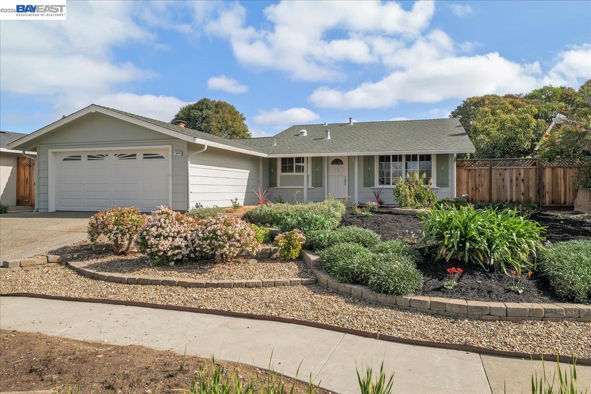 Front Image Thumbnail for BE41124410