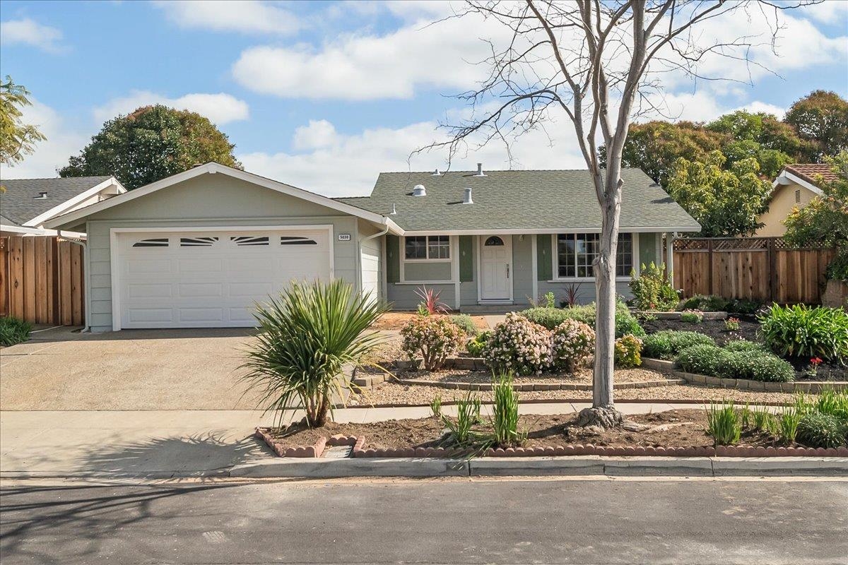 Detail Gallery Image 2 of 29 For 5030 Chelsea Dr, Newark,  CA 94560 - 3 Beds | 2 Baths