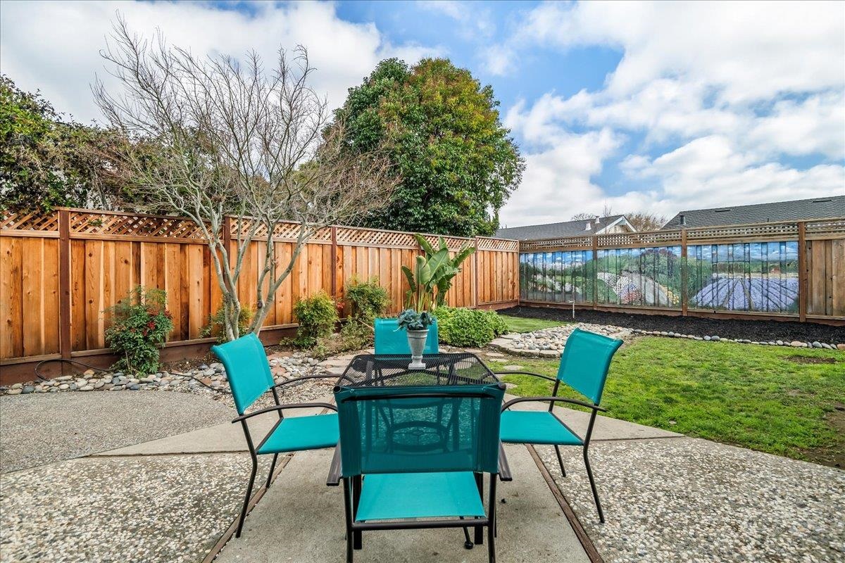 Detail Gallery Image 23 of 29 For 5030 Chelsea Dr, Newark,  CA 94560 - 3 Beds | 2 Baths