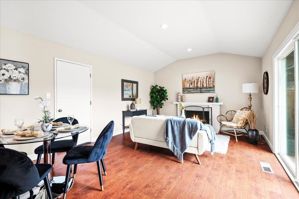 Detail Gallery Image 10 of 29 For 5030 Chelsea Dr, Newark,  CA 94560 - 3 Beds | 2 Baths