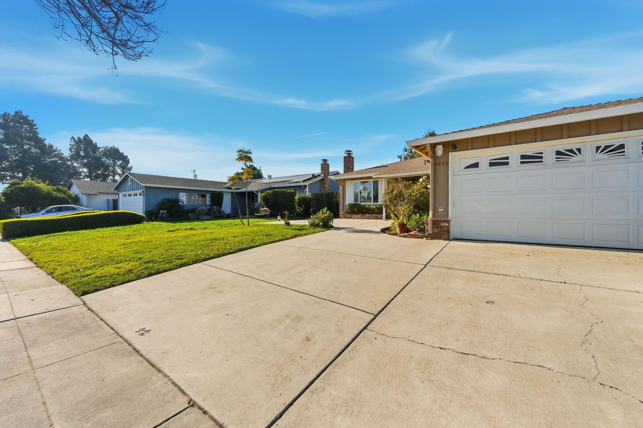 Detail Gallery Image 2 of 27 For 4859 Hilo St, Fremont,  CA 94538 - 3 Beds | 2 Baths