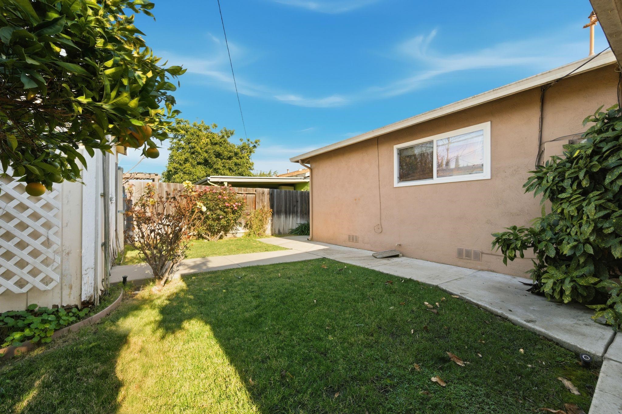 Detail Gallery Image 17 of 27 For 4859 Hilo St, Fremont,  CA 94538 - 3 Beds | 2 Baths