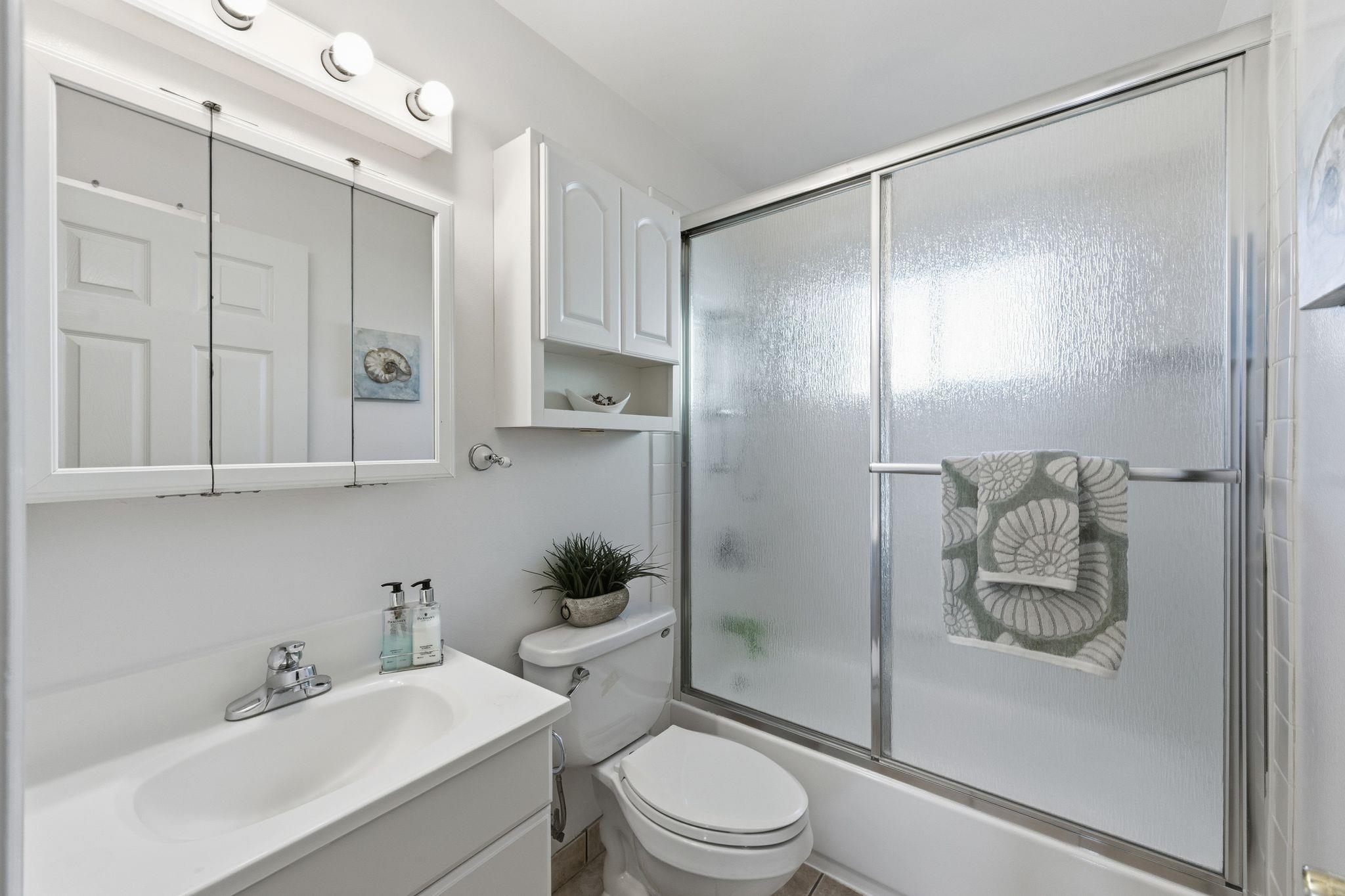 Detail Gallery Image 10 of 27 For 4859 Hilo St, Fremont,  CA 94538 - 3 Beds | 2 Baths