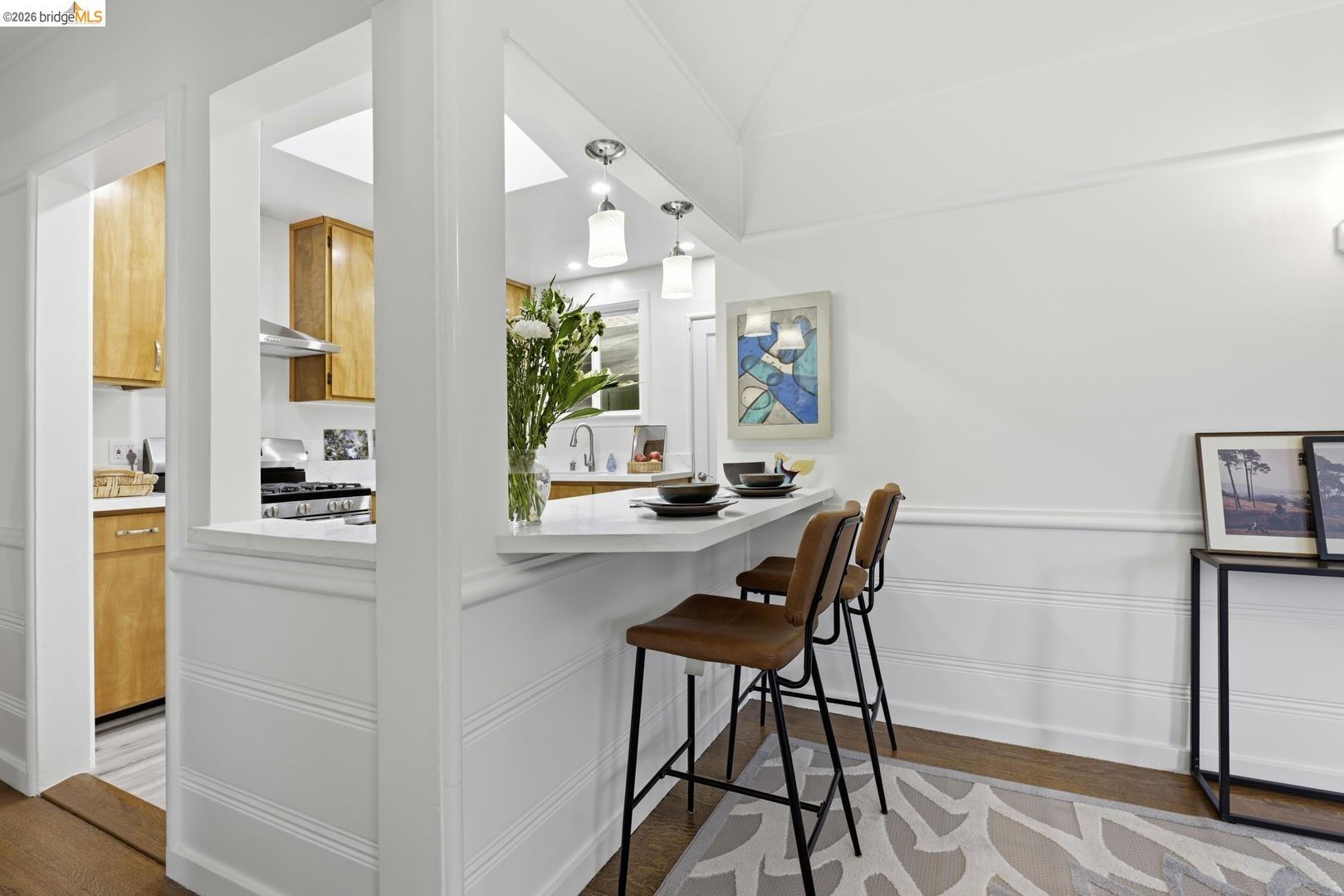 Detail Gallery Image 14 of 41 For 946 Kains Ave, Albany,  CA 94706 - 4 Beds | 2/1 Baths