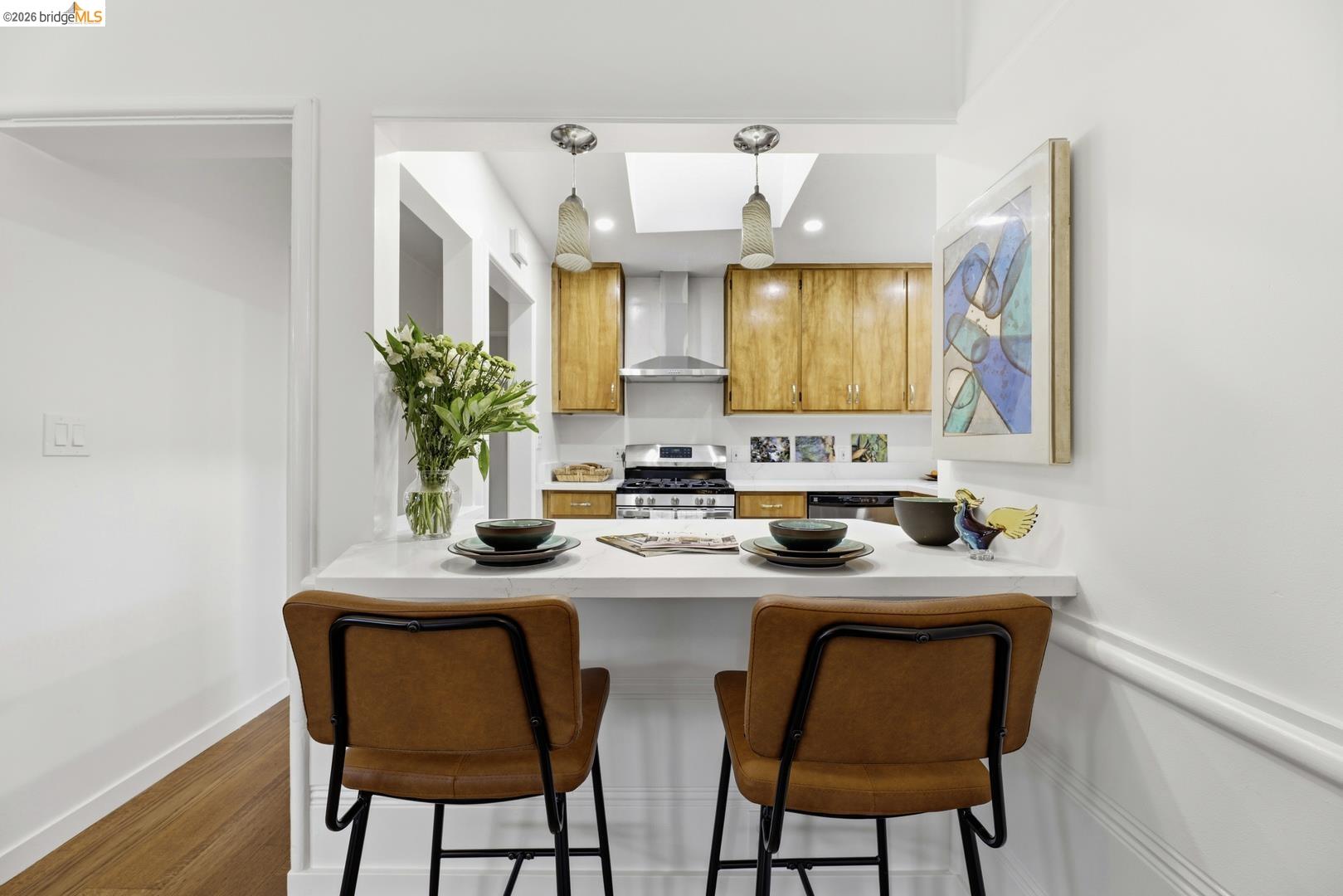 Detail Gallery Image 15 of 42 For 946 Kains Ave, Albany,  CA 94706 - 4 Beds | 2/1 Baths