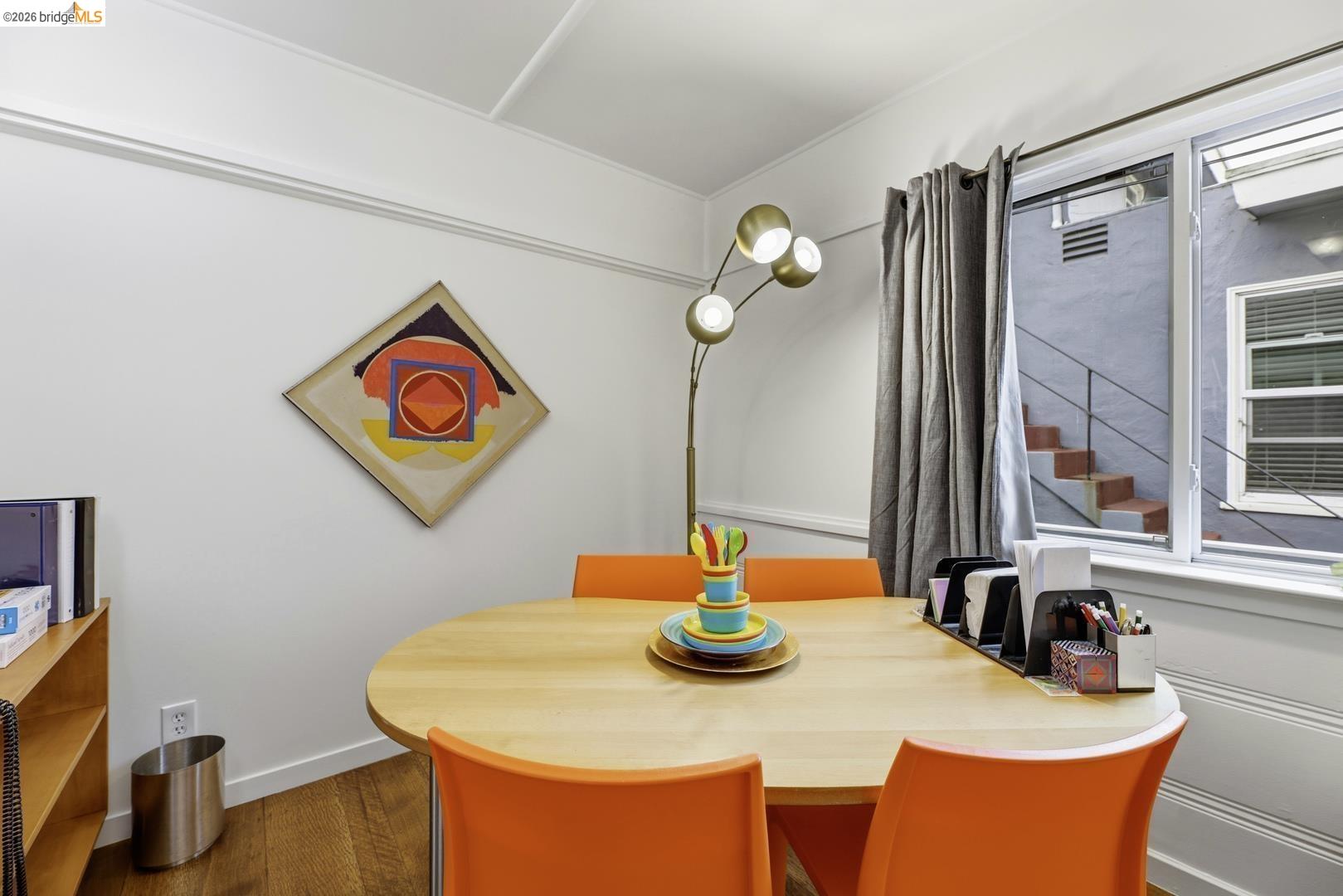 Detail Gallery Image 16 of 42 For 946 Kains Ave, Albany,  CA 94706 - 4 Beds | 2/1 Baths