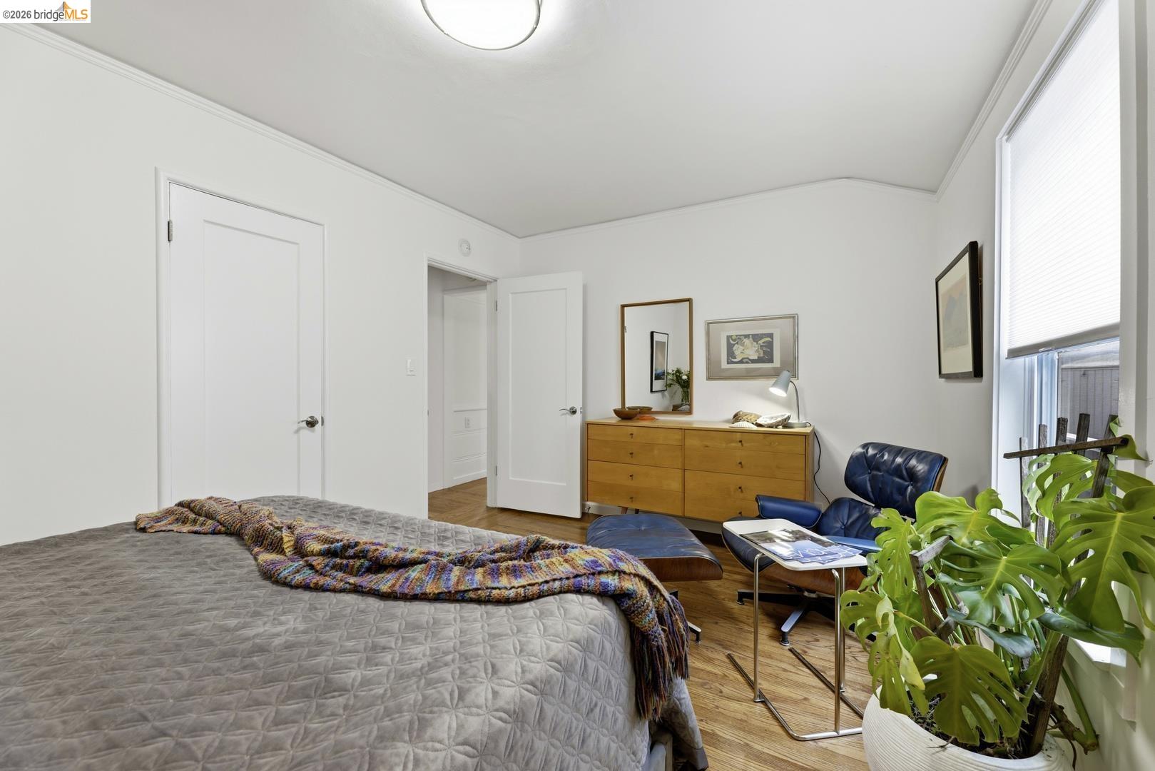 Detail Gallery Image 20 of 42 For 946 Kains Ave, Albany,  CA 94706 - 4 Beds | 2/1 Baths