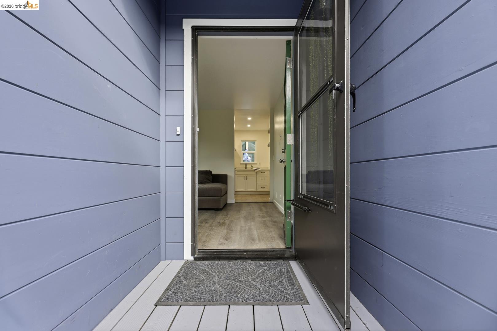 Detail Gallery Image 24 of 41 For 946 Kains Ave, Albany,  CA 94706 - 4 Beds | 2/1 Baths