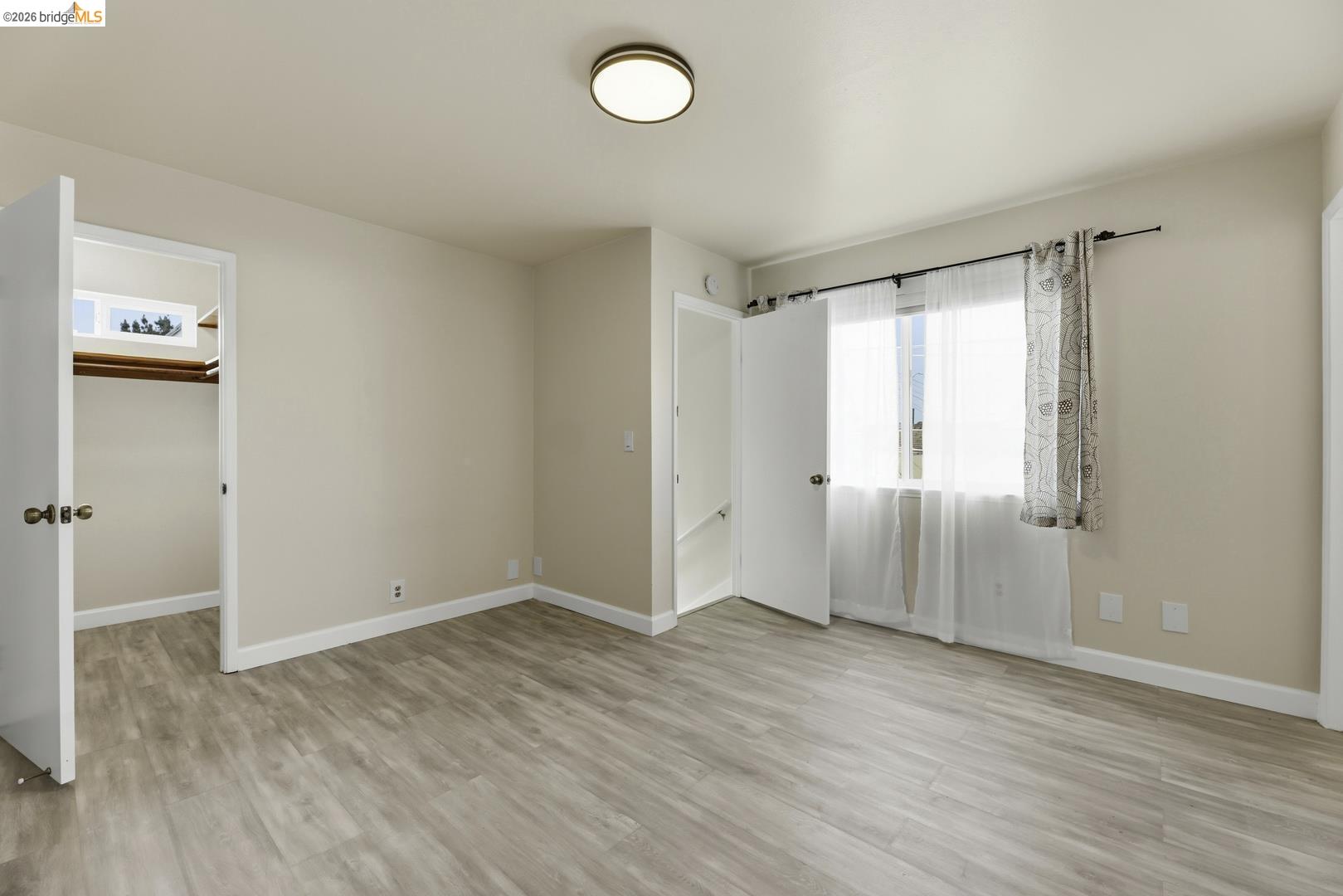 Detail Gallery Image 29 of 42 For 946 Kains Ave, Albany,  CA 94706 - 4 Beds | 2/1 Baths