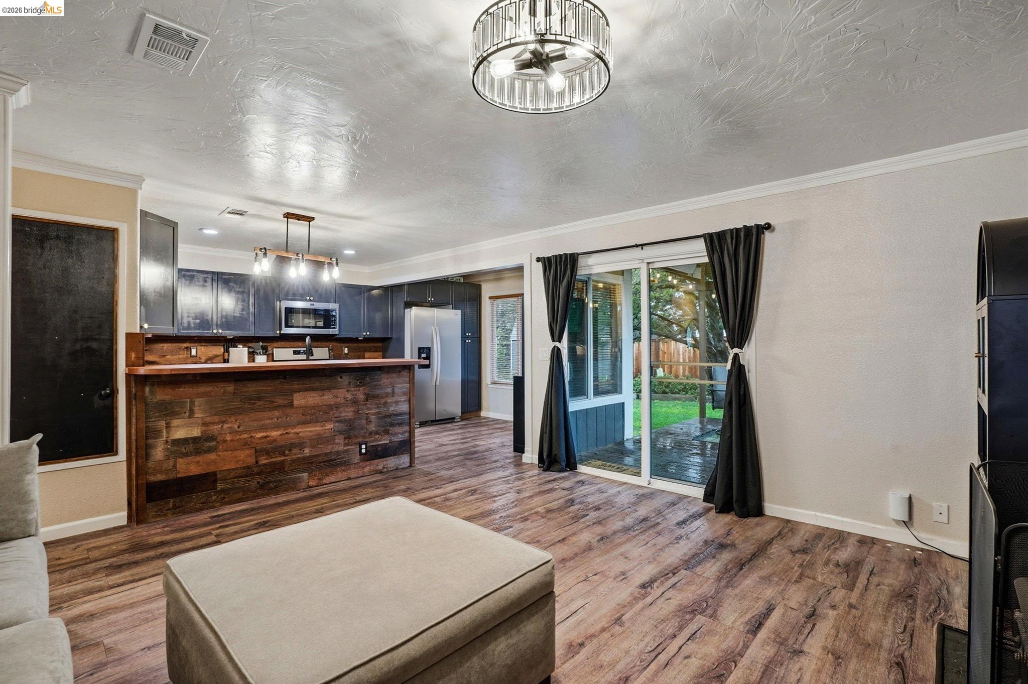 Detail Gallery Image 13 of 33 For 23 Shasta Dr, Rio Vista,  CA 94571-1511 - 3 Beds | 2 Baths