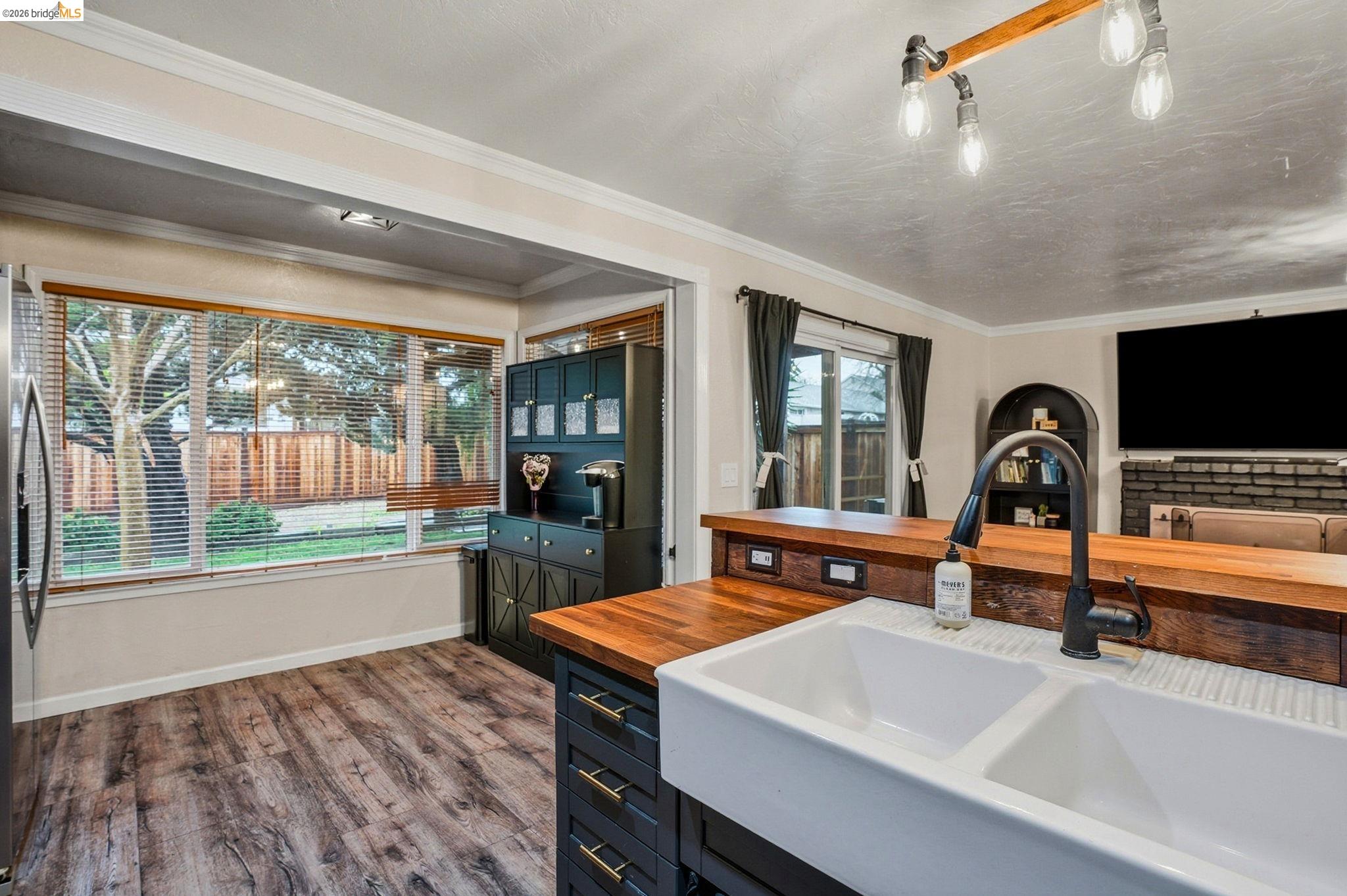 Detail Gallery Image 16 of 33 For 23 Shasta Dr, Rio Vista,  CA 94571-1511 - 3 Beds | 2 Baths