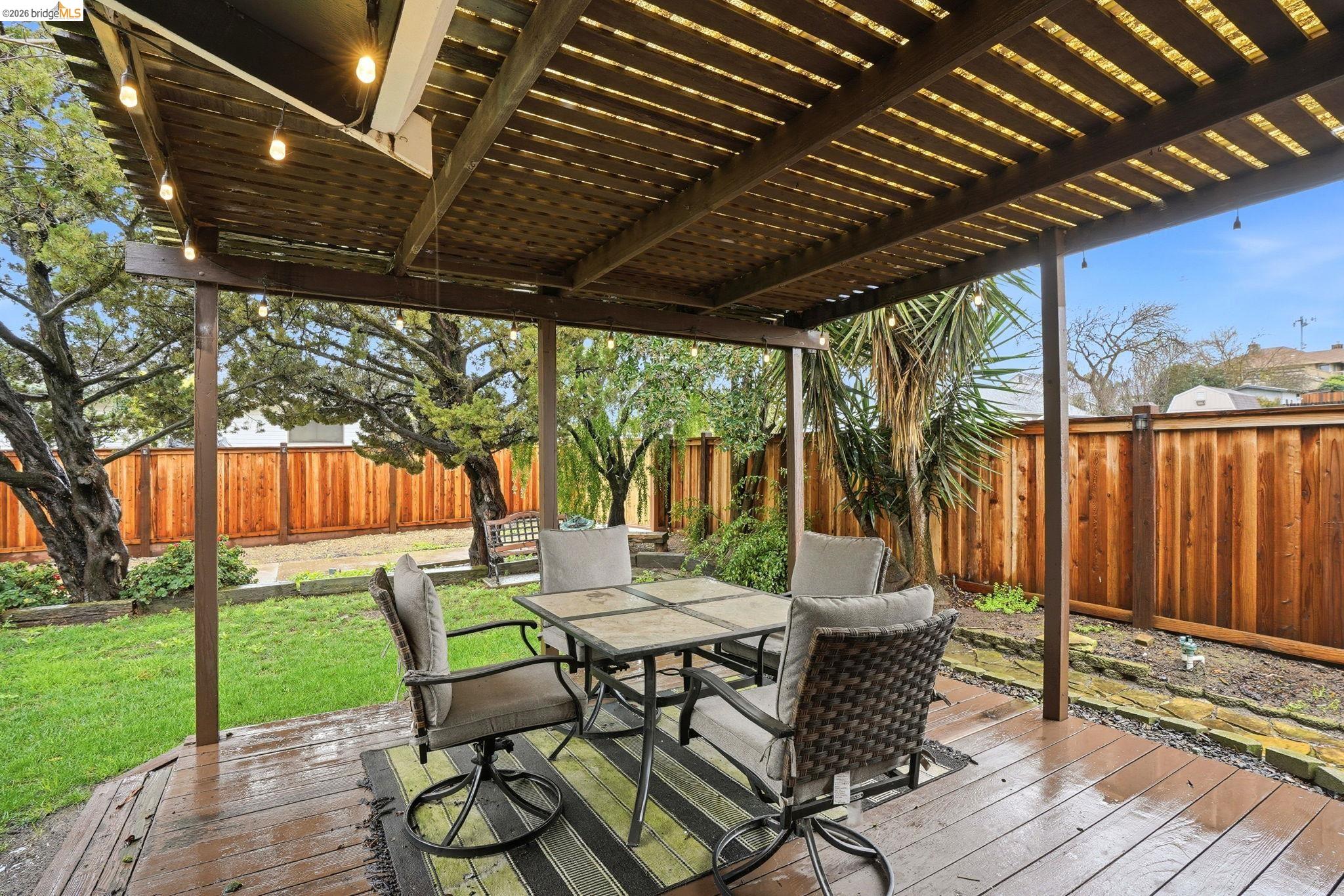 Detail Gallery Image 29 of 33 For 23 Shasta Dr, Rio Vista,  CA 94571-1511 - 3 Beds | 2 Baths