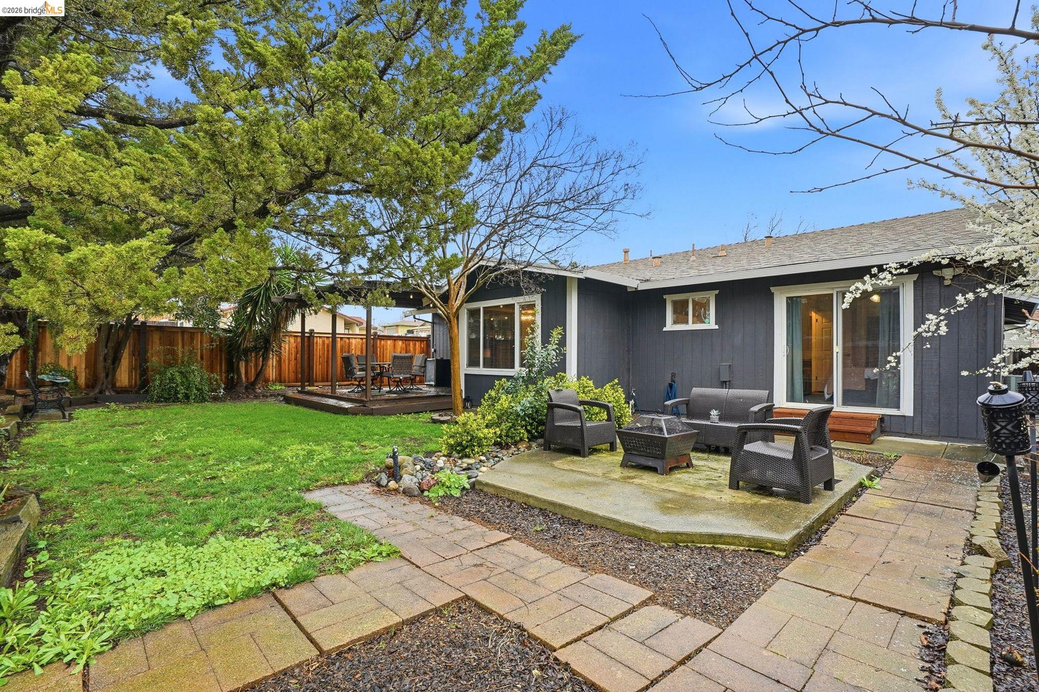 Detail Gallery Image 31 of 33 For 23 Shasta Dr, Rio Vista,  CA 94571-1511 - 3 Beds | 2 Baths