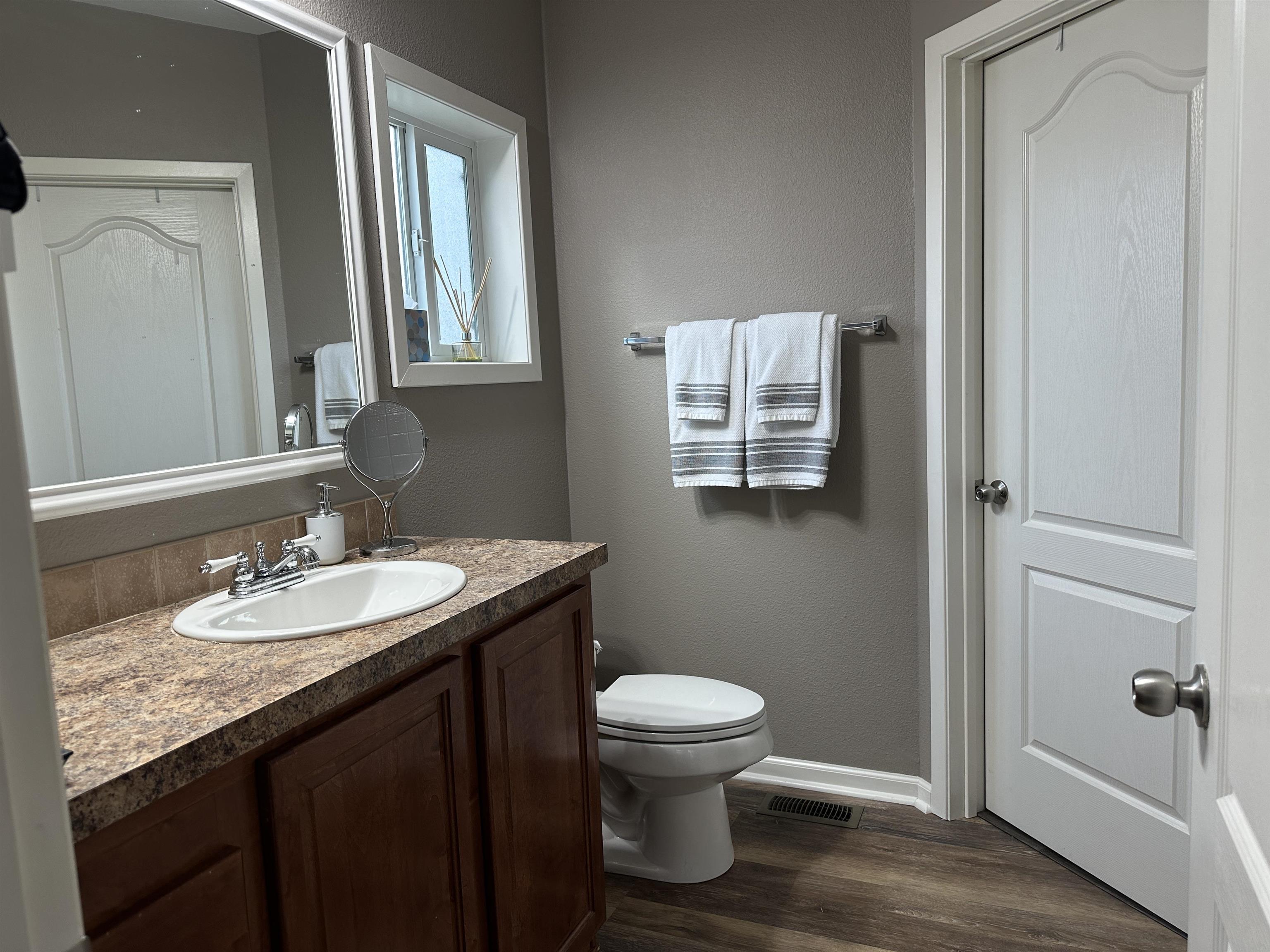 Detail Gallery Image 20 of 36 For 29424 Providence Way, Hayward,  CA 94544 - 3 Beds | 2 Baths