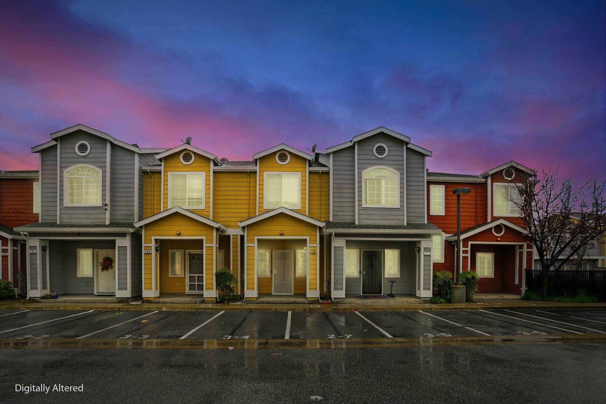 Detail Gallery Image 1 of 27 For 779 Bonita Pl, San Jose,  CA 95116 - 2 Beds | 2 Baths