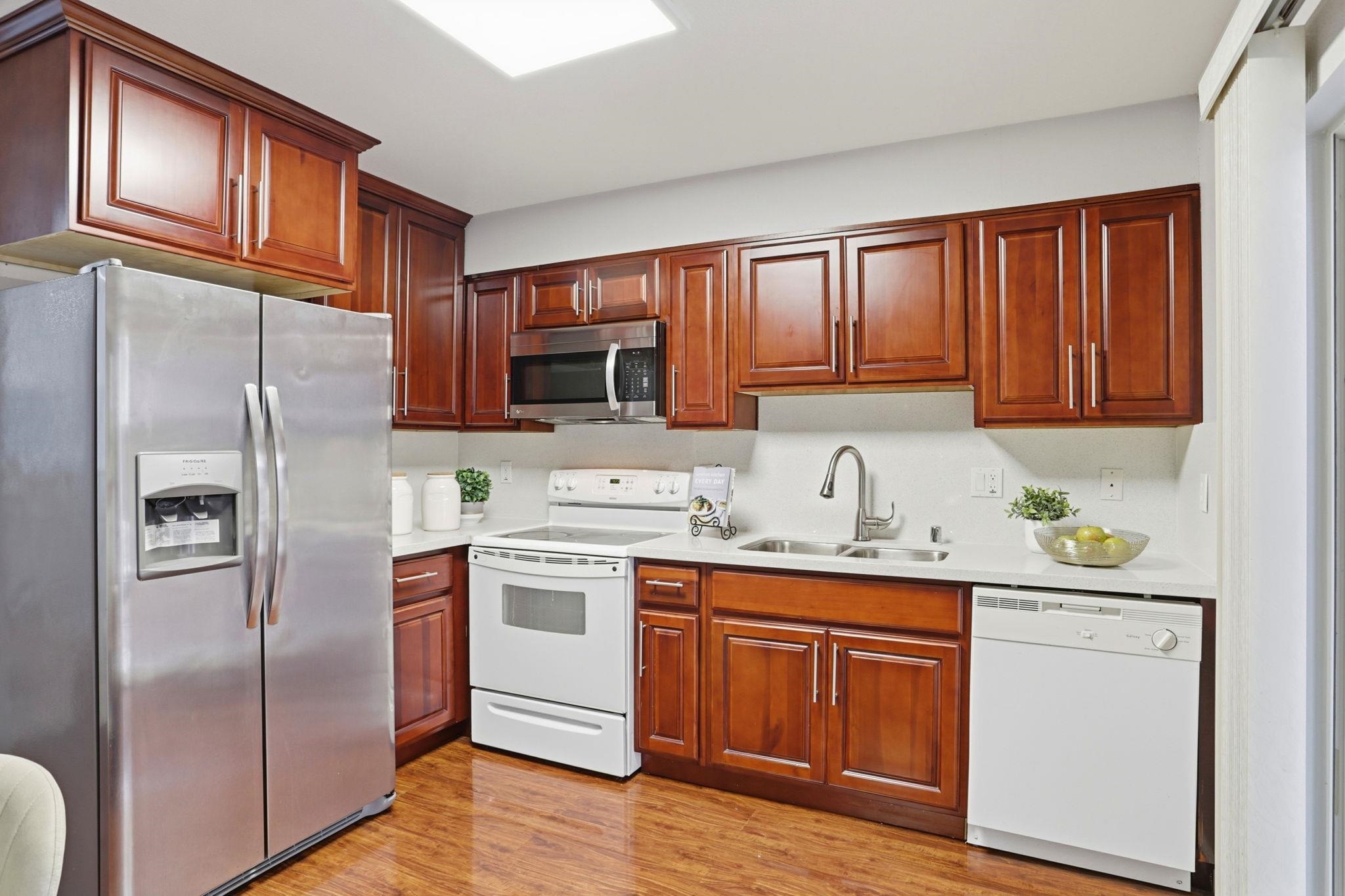 Detail Gallery Image 10 of 27 For 779 Bonita Pl, San Jose,  CA 95116 - 2 Beds | 2 Baths