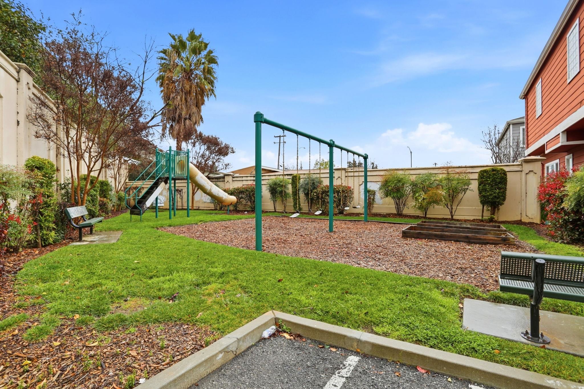 Detail Gallery Image 24 of 27 For 779 Bonita Pl, San Jose,  CA 95116 - 2 Beds | 2 Baths