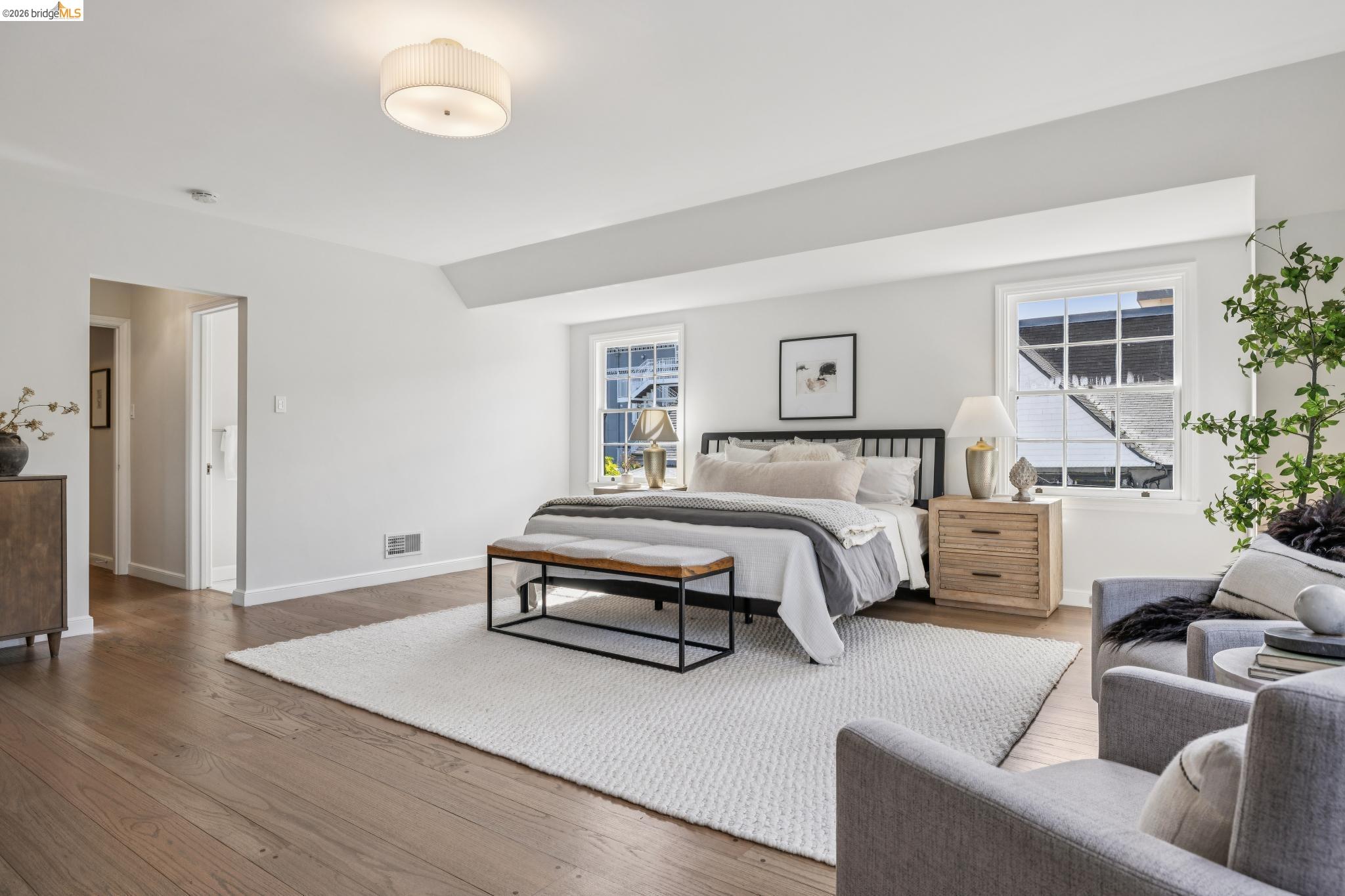 Detail Gallery Image 28 of 59 For 15 Olive Ave, Piedmont,  CA 94611 - – Beds | – Baths